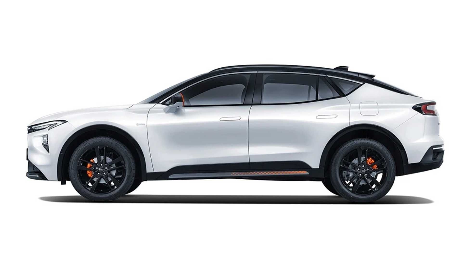 نمای جانبی شاسی بلند فورد ایوس /  Ford Evos SUV