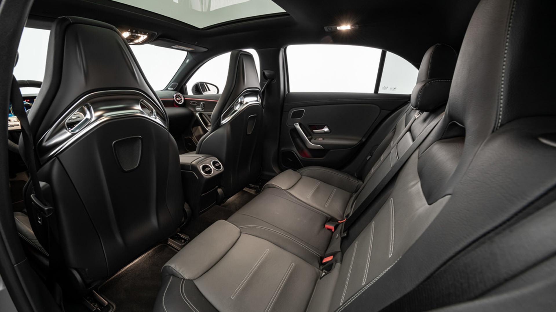 صندلی عقب مرسدس آ ام گ تیونینگ برابوس / Brabus Mercedes-AMG A45 S نقره ای رنگ