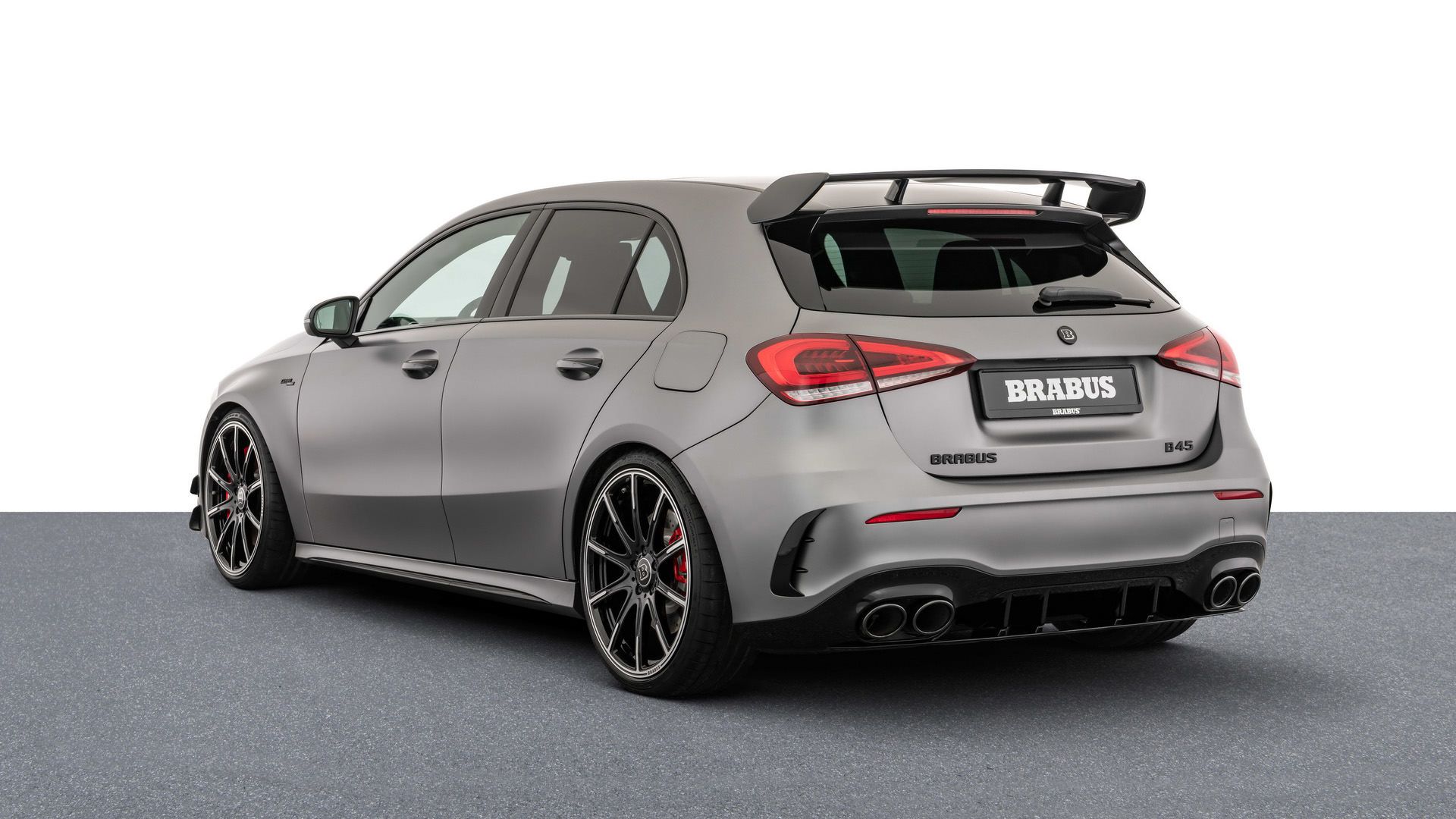 نمای عقب مرسدس آ ام گ تیونینگ برابوس / Brabus Mercedes-AMG A45 S نقره ای رنگ