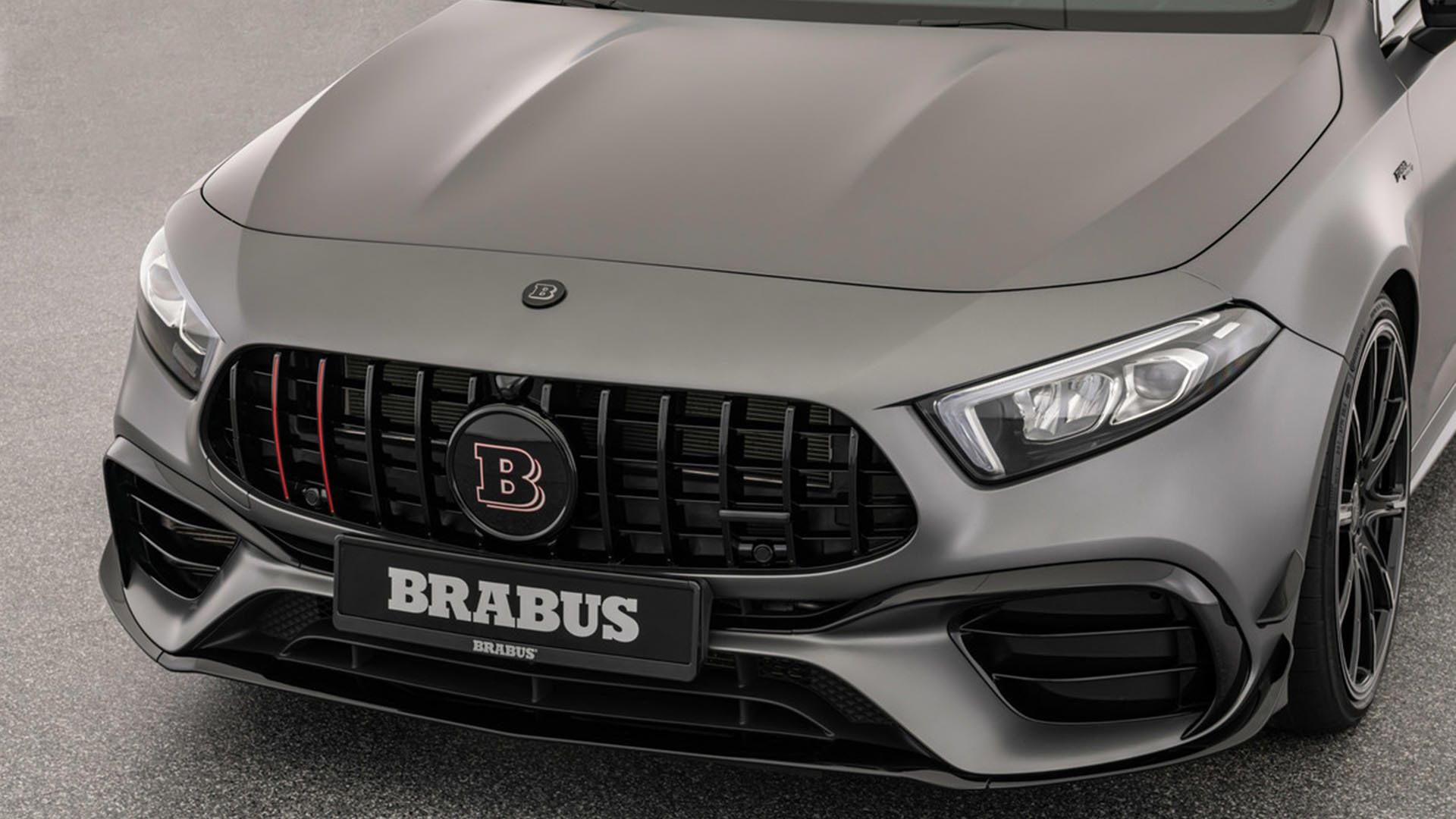 جلوپنجره مرسدس آ ام گ تیونینگ برابوس / Brabus Mercedes-AMG A45 S نقره ای رنگ