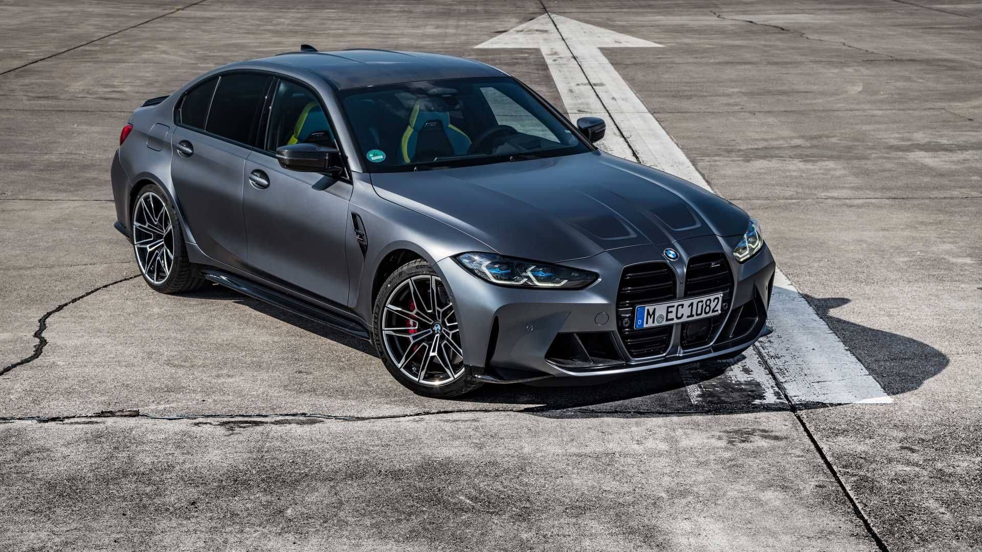 نمای جلو راست بی ام و ام3 کامپتیشن BMW M4 Competition