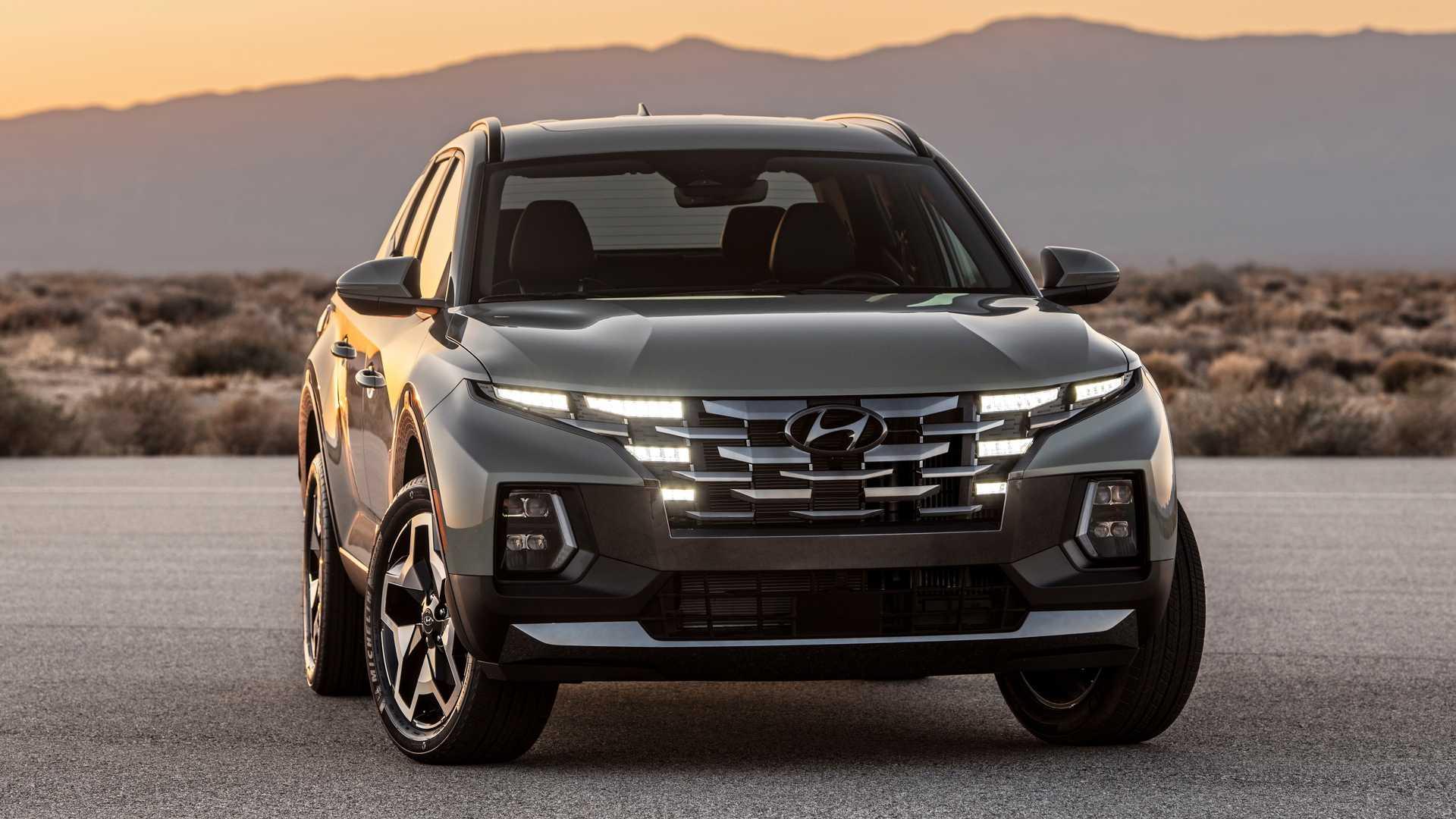 نمای روبرو هیوندای سانتاکروز 2022 Hyundai Santa Cruz 