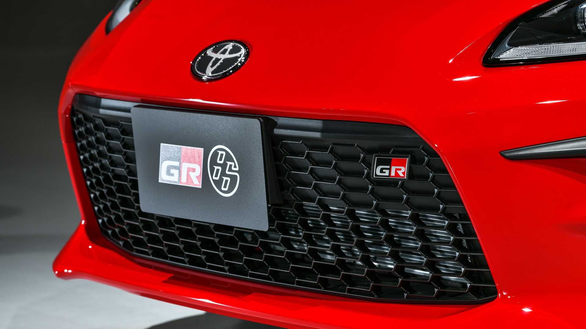 نمای جلوپنجره  Toyota GR 86 / نسل جدید تویوتا جی آر 86