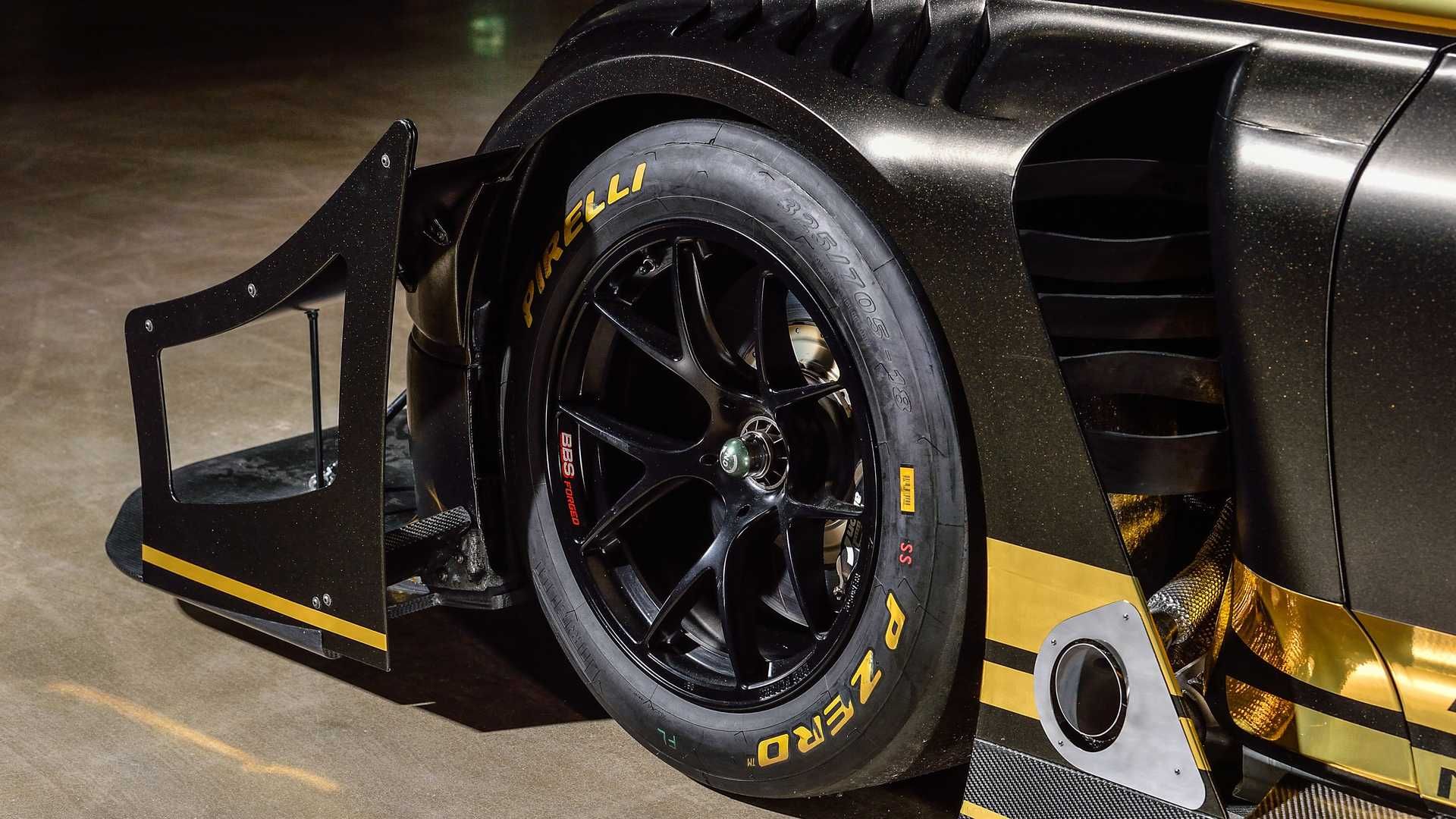 مرجع متخصصين ايران چرخ جلو بنتلي كنتيننتال جي تي 3 پايكز پيك / Bentley Continental GT3 Pikes Peak سياه رنگ