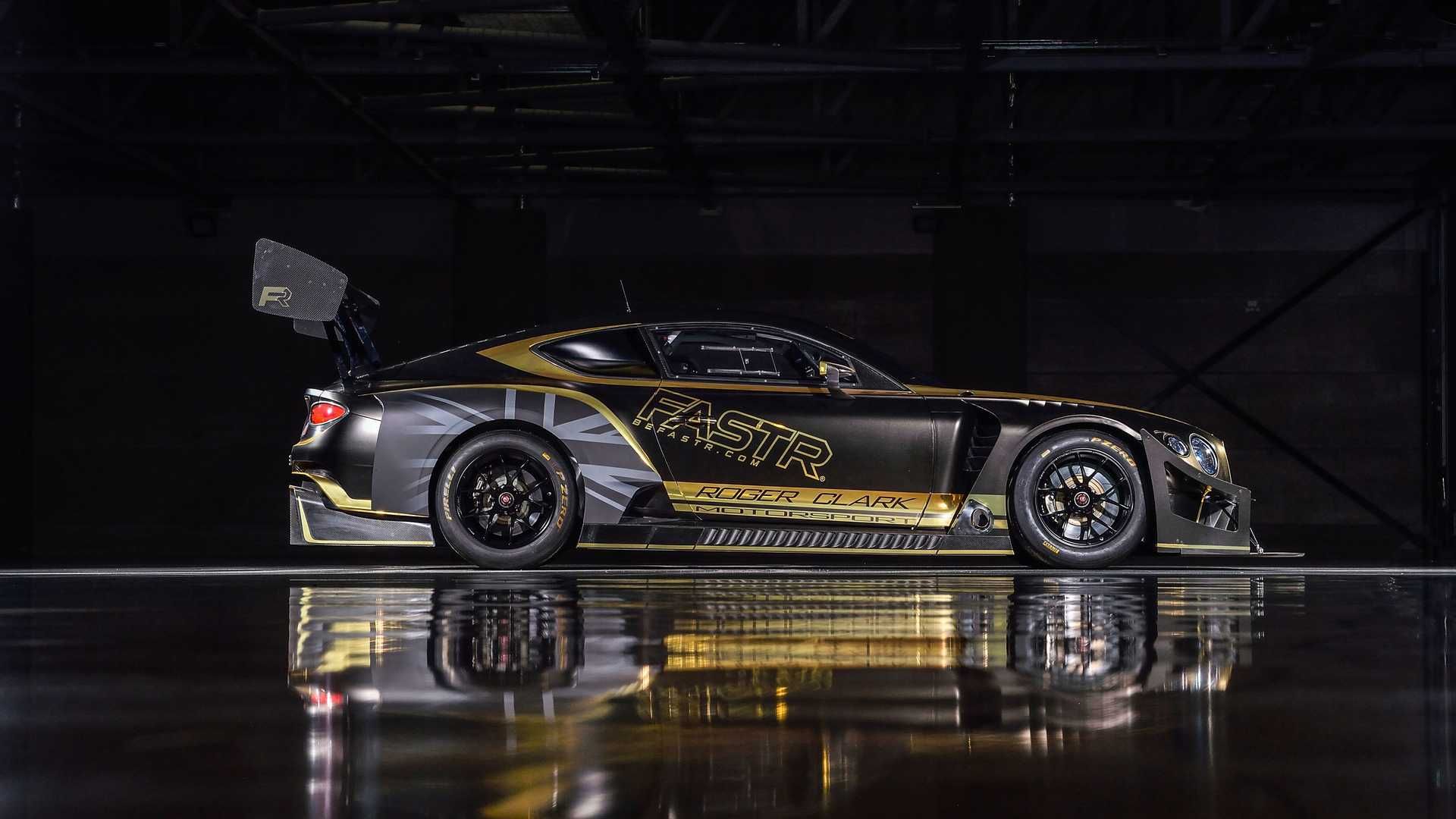 نمای جانبی بنتلی کنتیننتال جی تی 3 پایکز پیک / Bentley Continental GT3 Pikes Peak سیاه رنگ