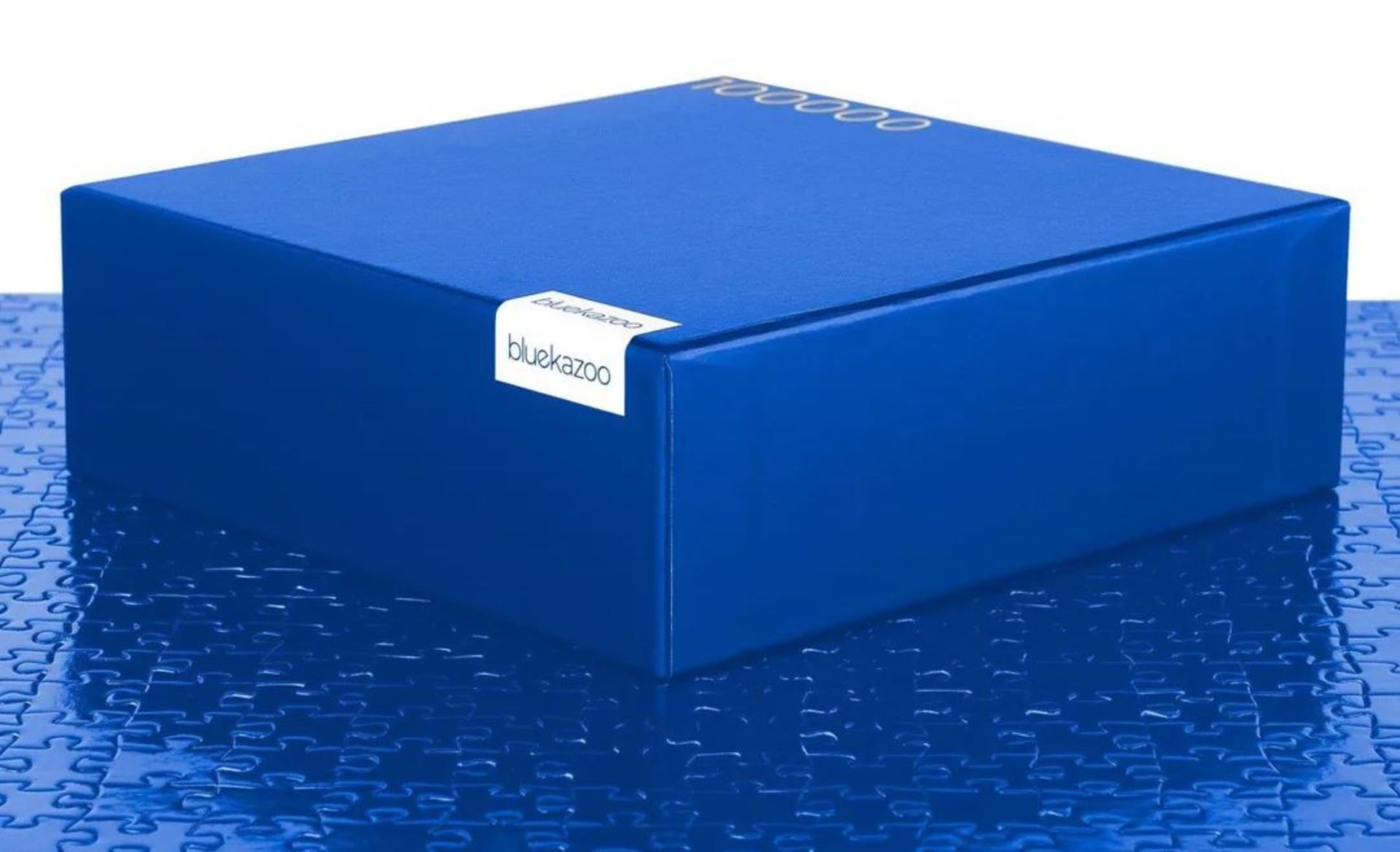 دروغ اول آوریل: پازل صد هزار تکه تمام آبی بلو کازو 