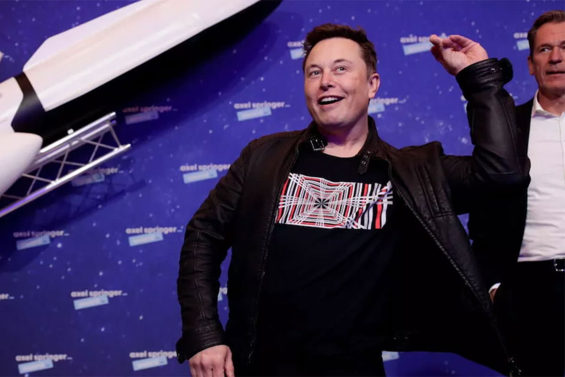 ایلان ماسک مدیرعامل تسلا / elon musk tesla