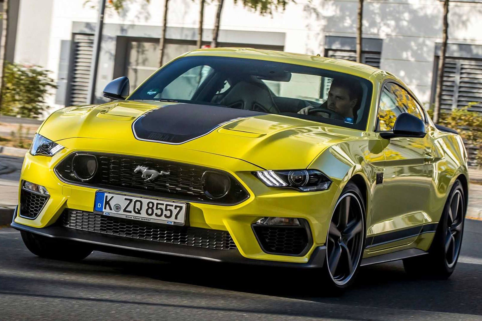 فورد موستانگ مک وان / Ford Mustang Mach 1 زرد رنگ