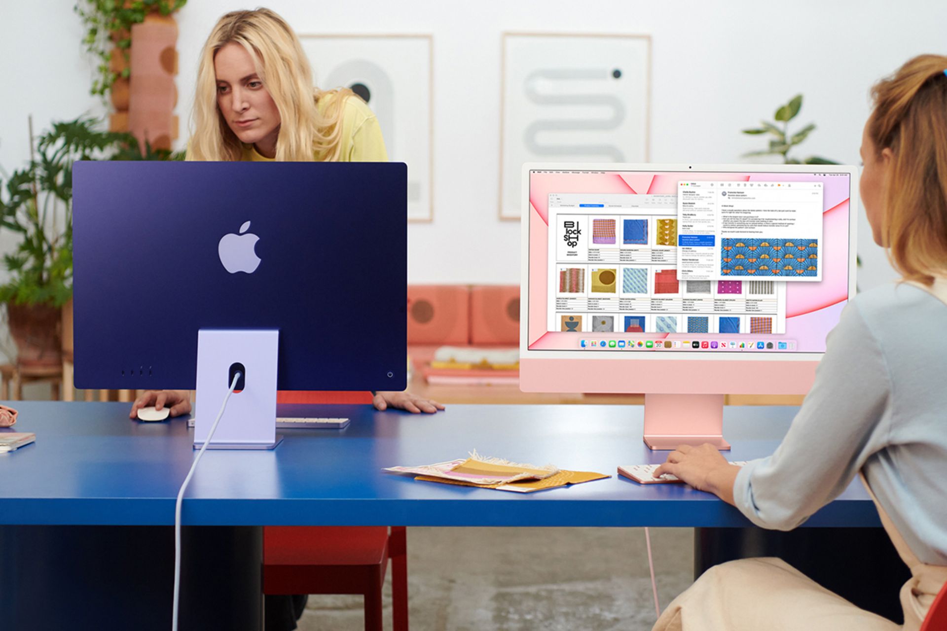 iMac M1 -  آی مک ام وان آبی و صورتی در محیط کار