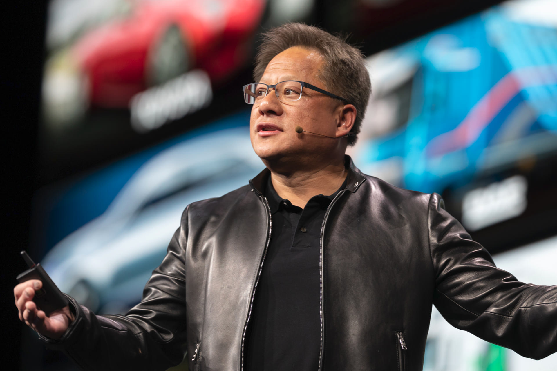 2021 4 jensen huang nvidia ceo presenting conference black 638bb41ce60c0026b825057f