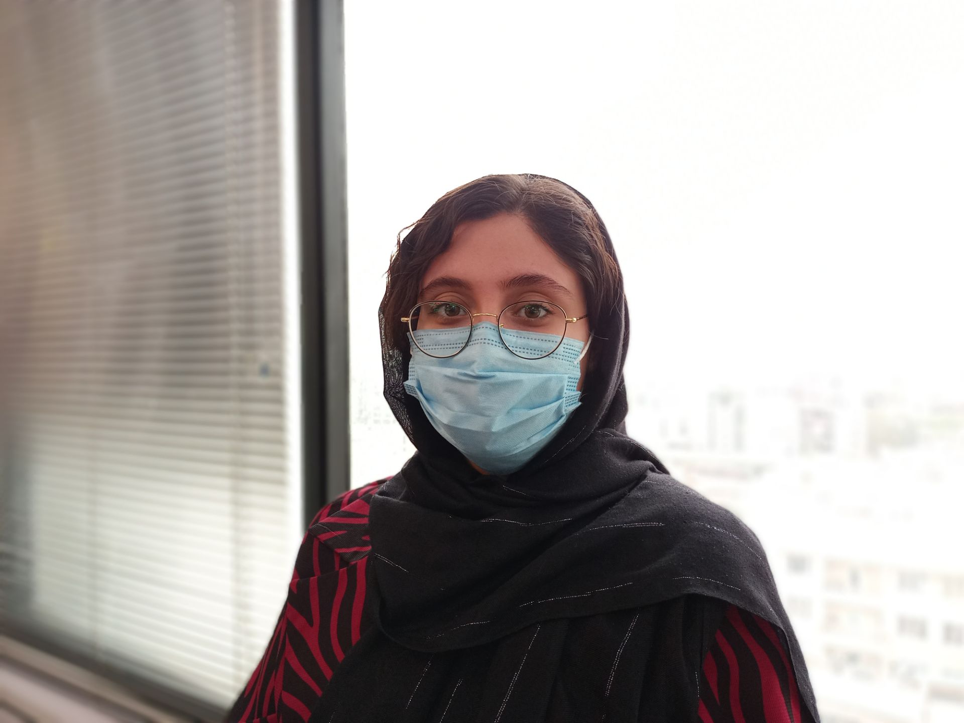 عکس نمونه پرتره ال جی K61 - محدثه سلطان‌زاده