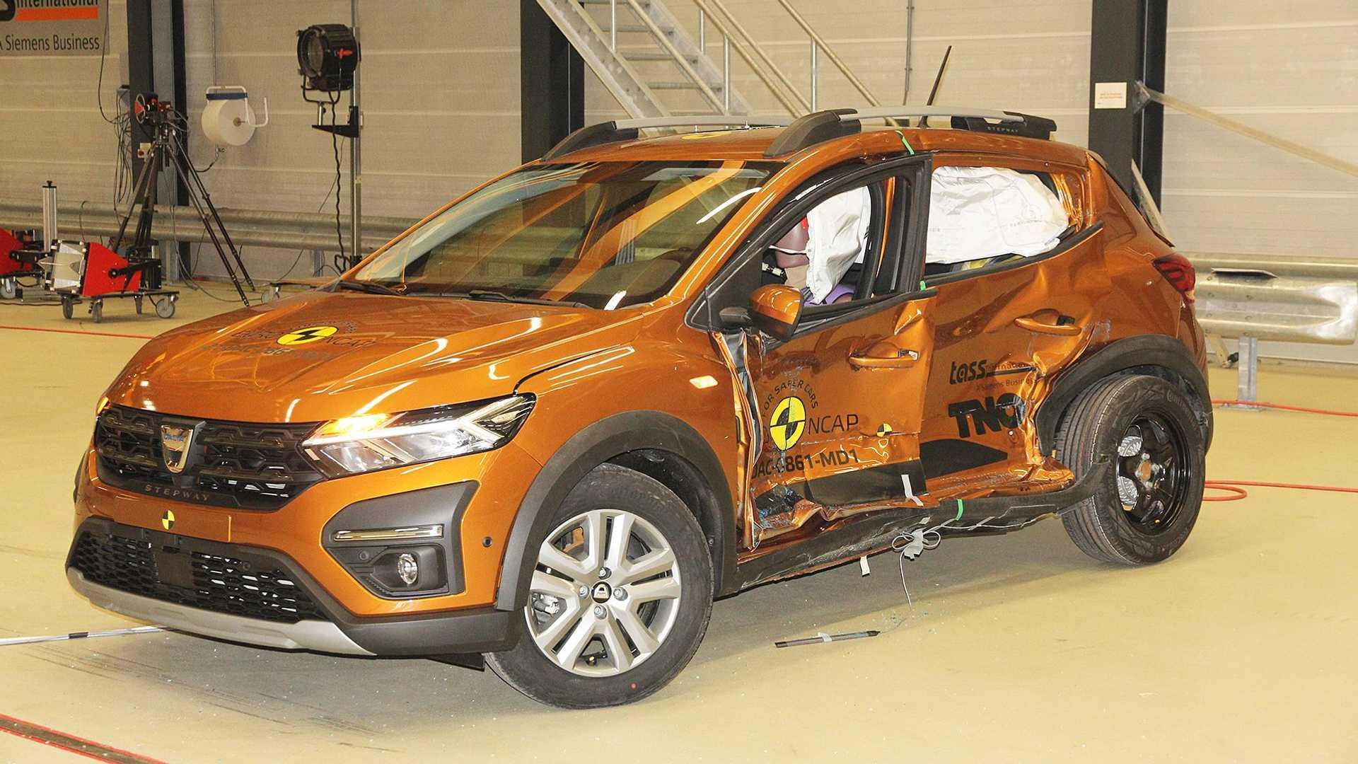تست تصادف رنو ساندرو استپ وی  / Dacia Sandero StepWay