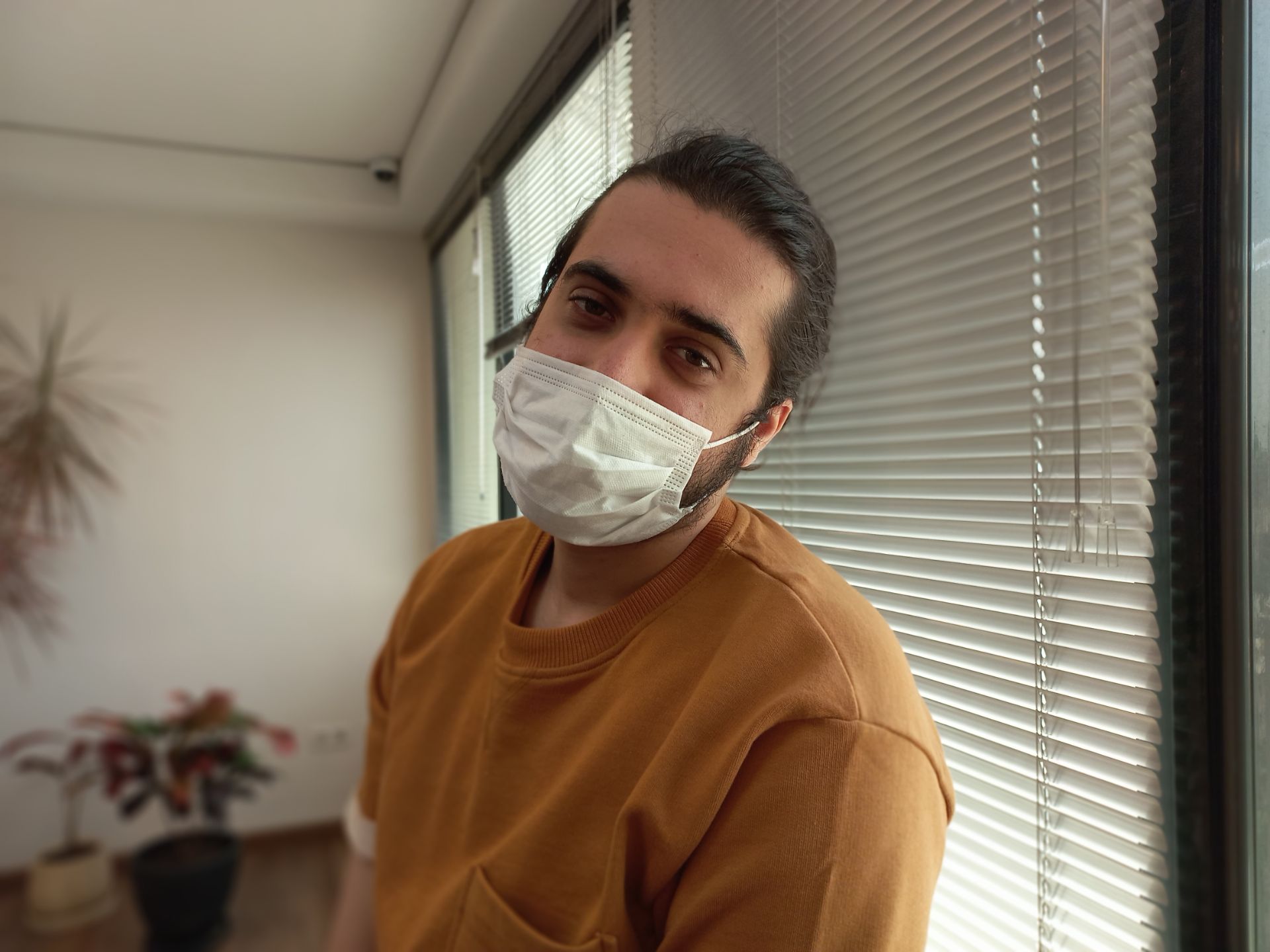 نمونه عکس ثبت شده در حالت پرتره گلکسی A32‌ در روشنایی روز - امیرعلی ندائی