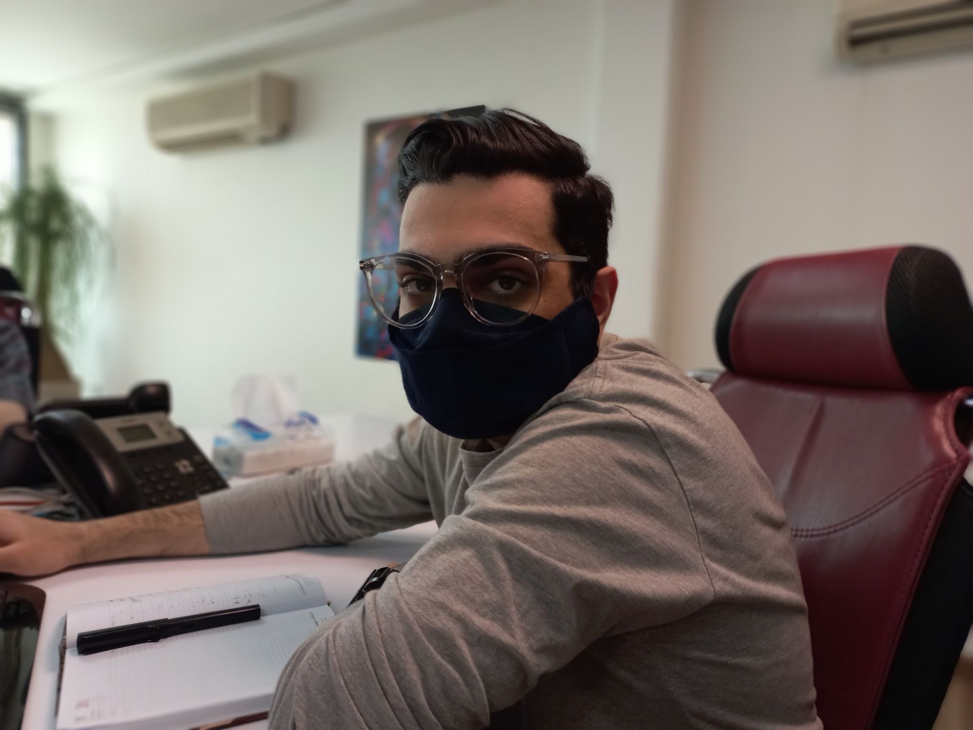 نمونه عکس ثبت شده توسط دوربین سلفی گلکسی A32‌ در روشنایی روز - پرهام شعیبی