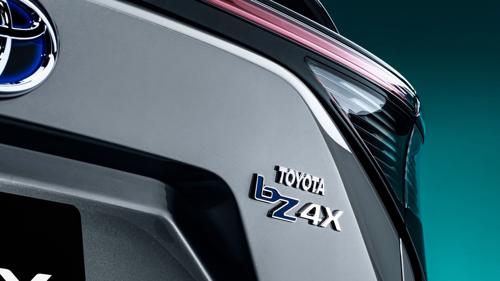 مرجع متخصصين ايران چراغ عقب كراس اور مفهومي برقي تويوتا / Toyota bZ4X Concept
