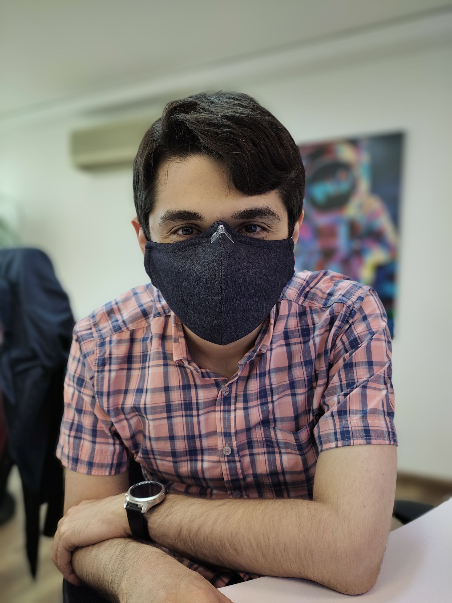 عکس نمونه پرتره ردمی نوت ۱۰ - میثم خلیل زاده از زومجی
