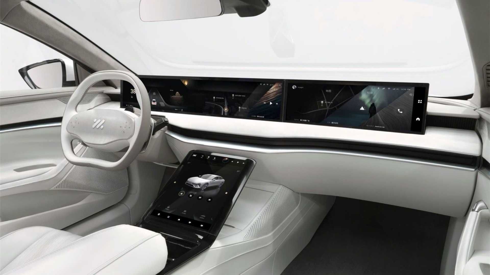 نمای کابین خودرو برقی ژیجی Zhiji L7 EV
