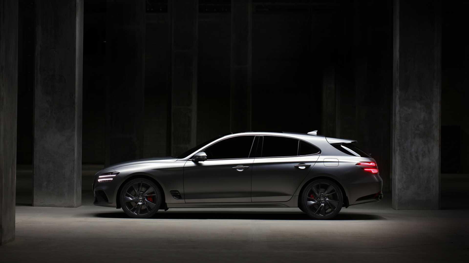 نمای جانبی جنسیس جی 7-شوتینگ بریک / Genesis G70 Shooting Brake خاکستری رنگ