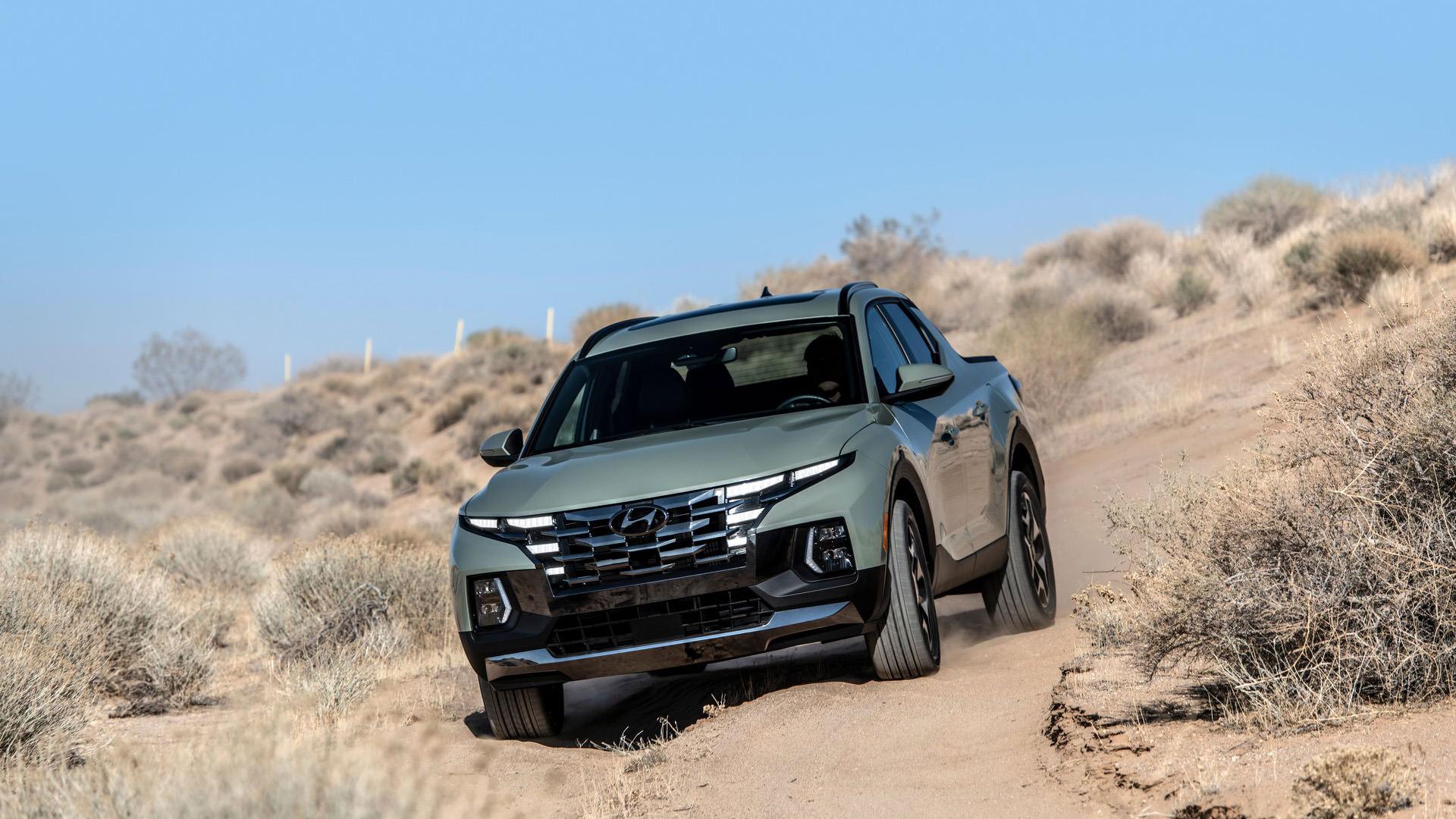 وانت پیکاپ هیوندای سانتاکروز / 2022 Hyundai Santa Cruz در کویر
