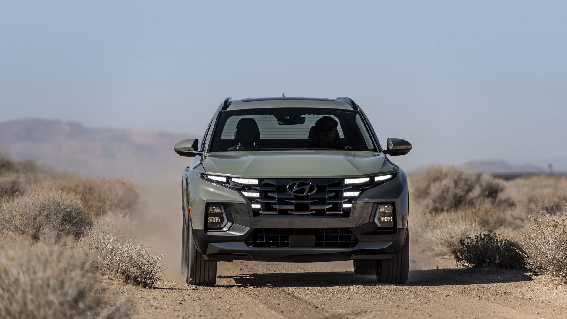 نمای جلو وانت پیکاپ هیوندای سانتاکروز / 2022 Hyundai Santa Cruz