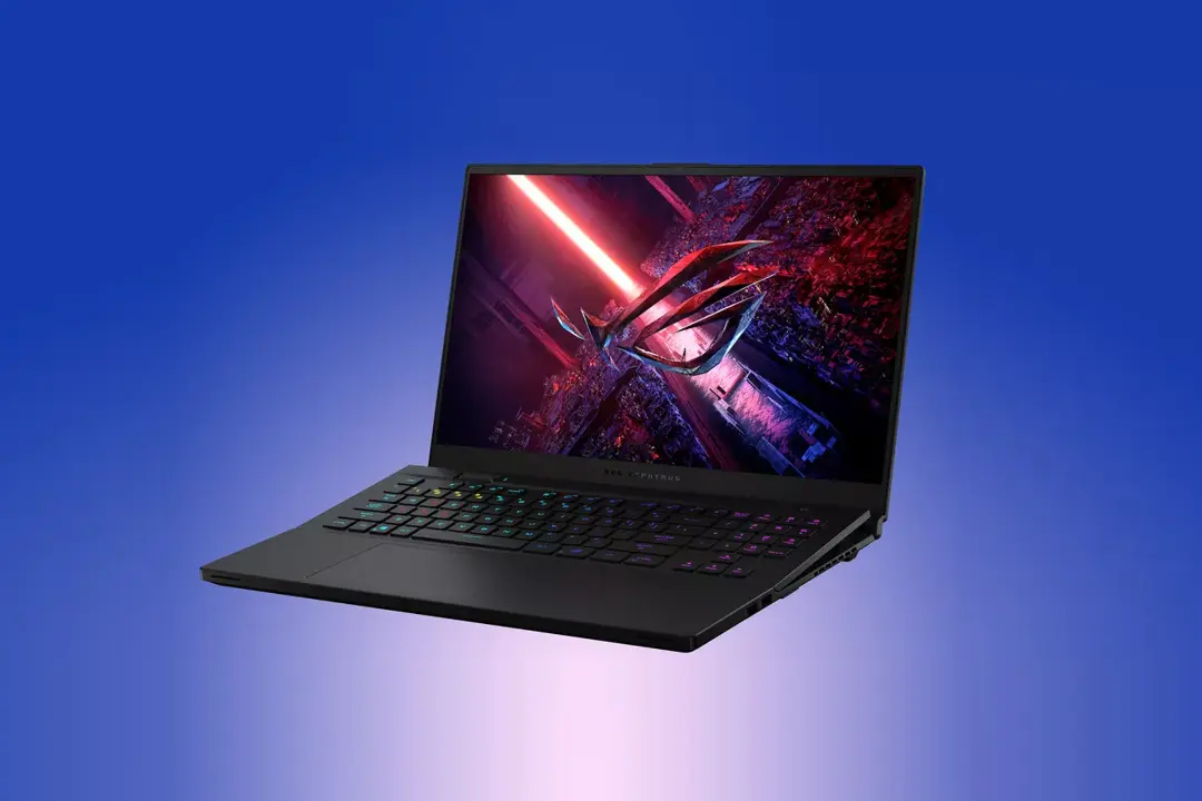 لپ تاپ ایسوس Asus ROG Zephyrus S17 از نمای جلو