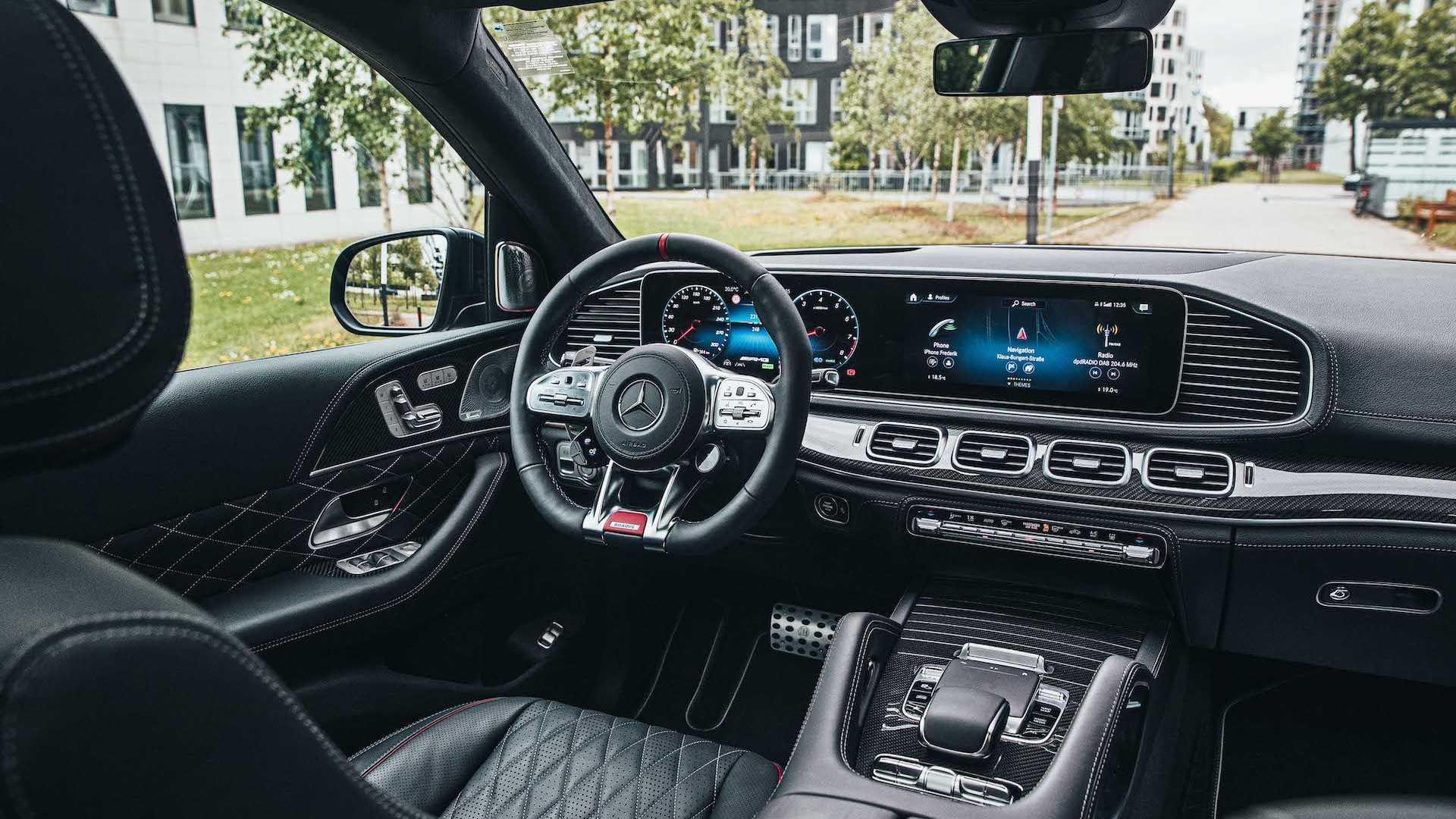 کابین و داشبورد شاسی بلند برابوس مرسدس آ ام گ جی ال اس 63 / Brabus Mercedes-AMG GLS 63 مشکی رنگ