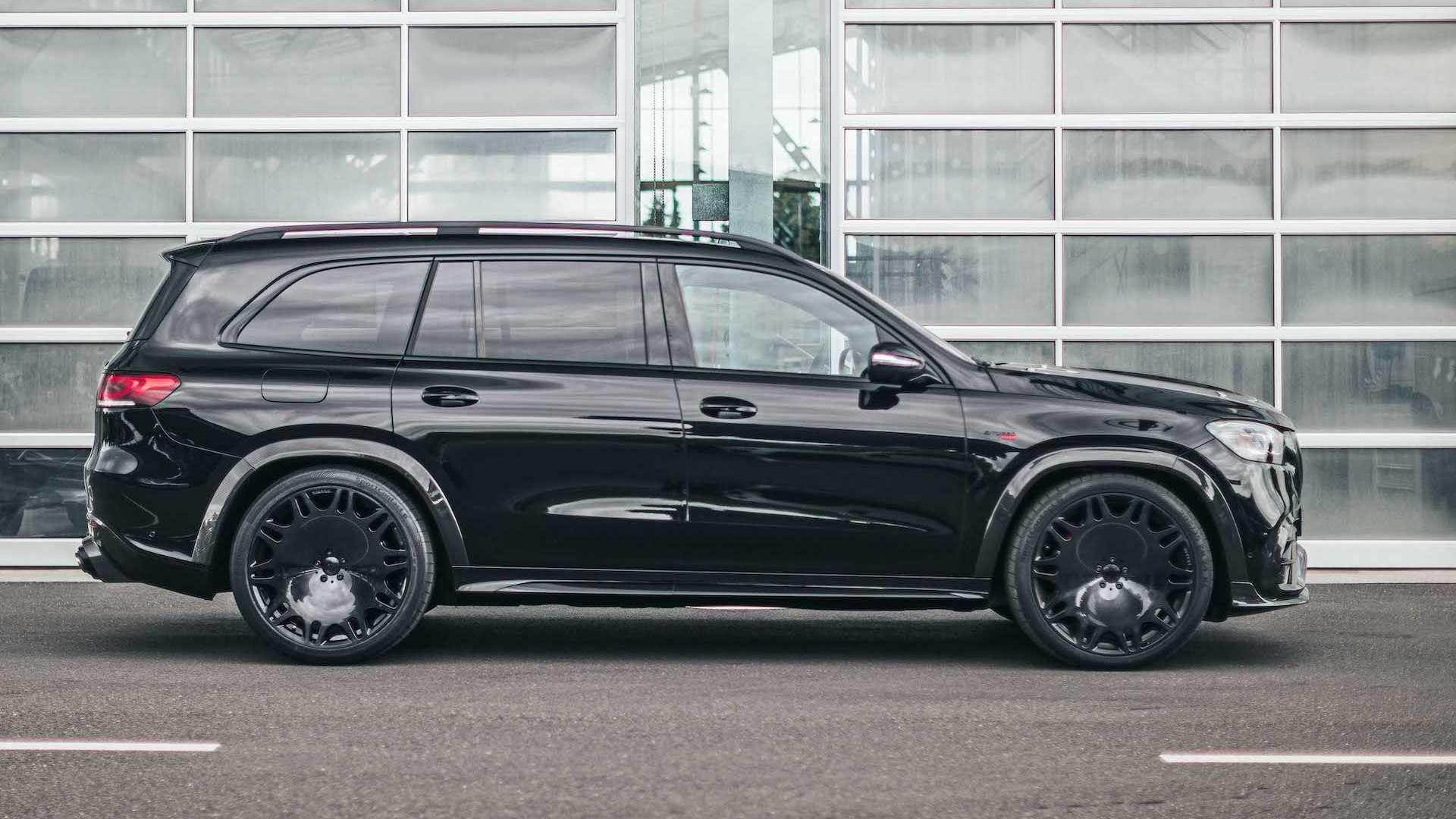 نمای جانبی شاسی بلند برابوس مرسدس آ ام گ جی ال اس 63 / Brabus Mercedes-AMG GLS 63 مشکی رنگ و لاستیک و رینگ