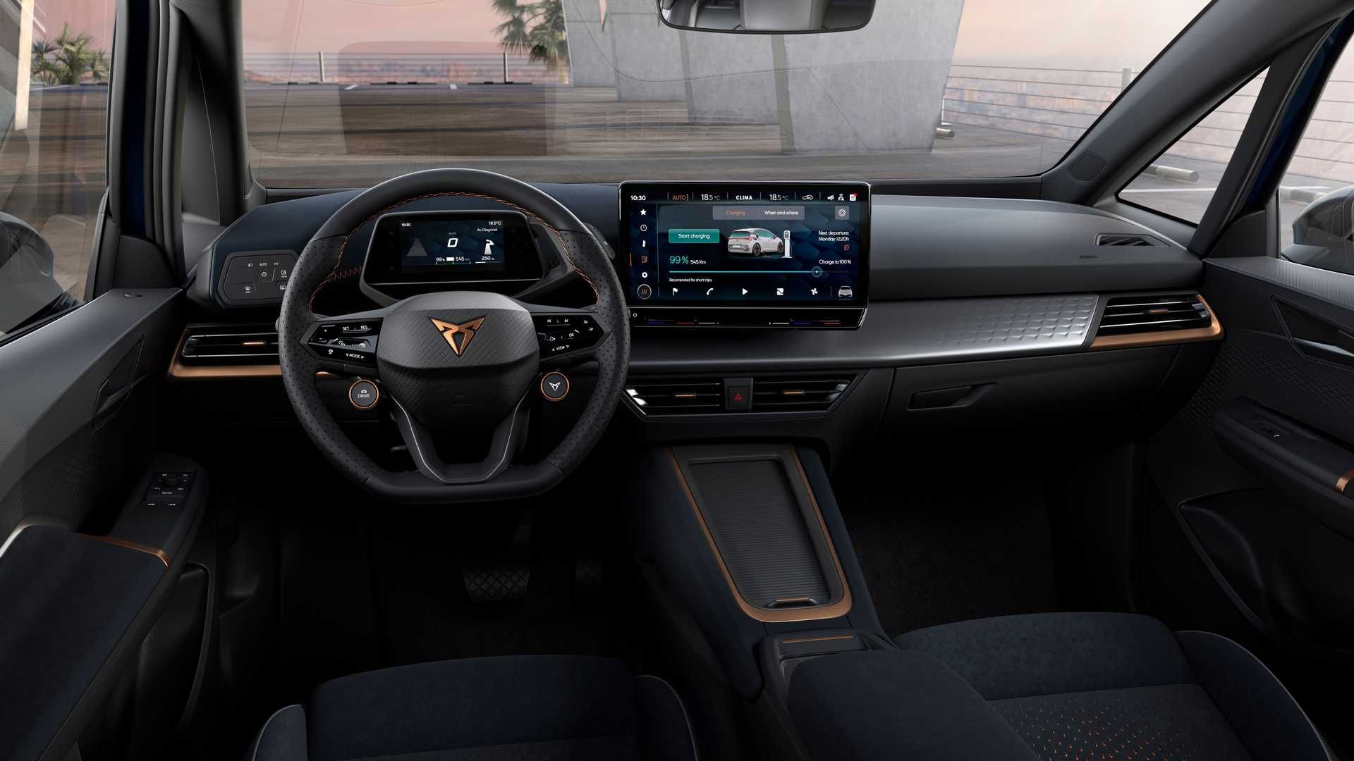 سیستم سرگرمی هاچ بک برقی کوپرا بورن برند سئات / SEAT Cupra Born electric hatchback