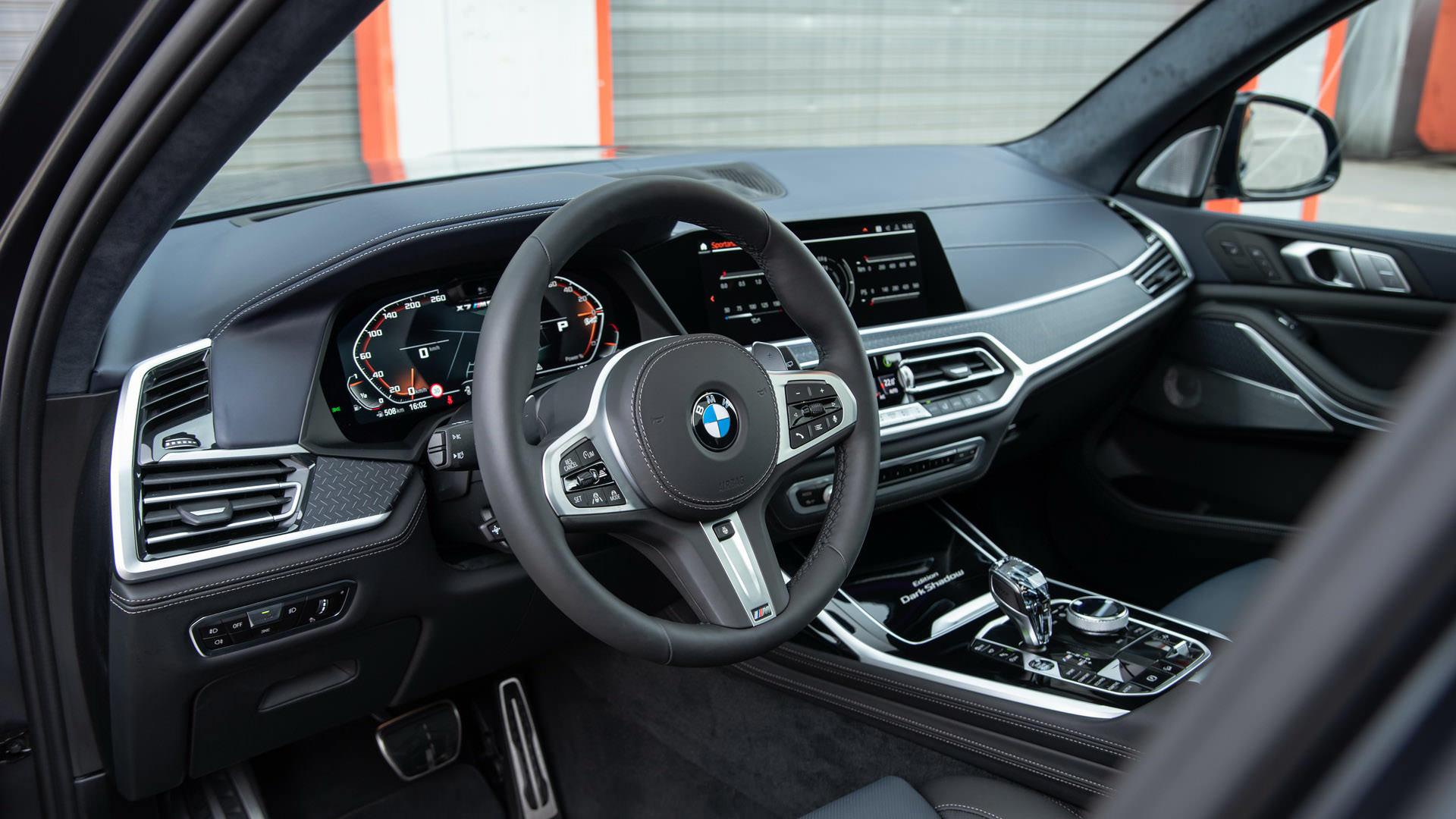 کابین و داشبورد خودرو شاسی بلند بی ام و ایکس 7 تیونینگ داهلر / Dahler BMW X7 SUV