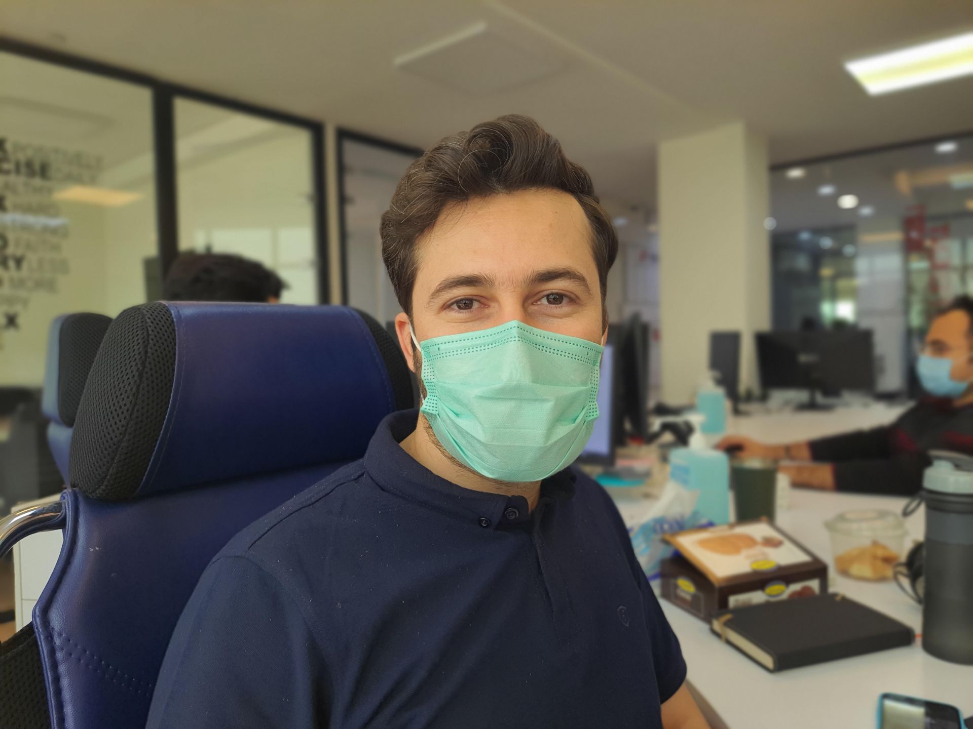 عکس نمونه پرتره گلکسی M62 سامسونگ - امیر سواری از زومیت