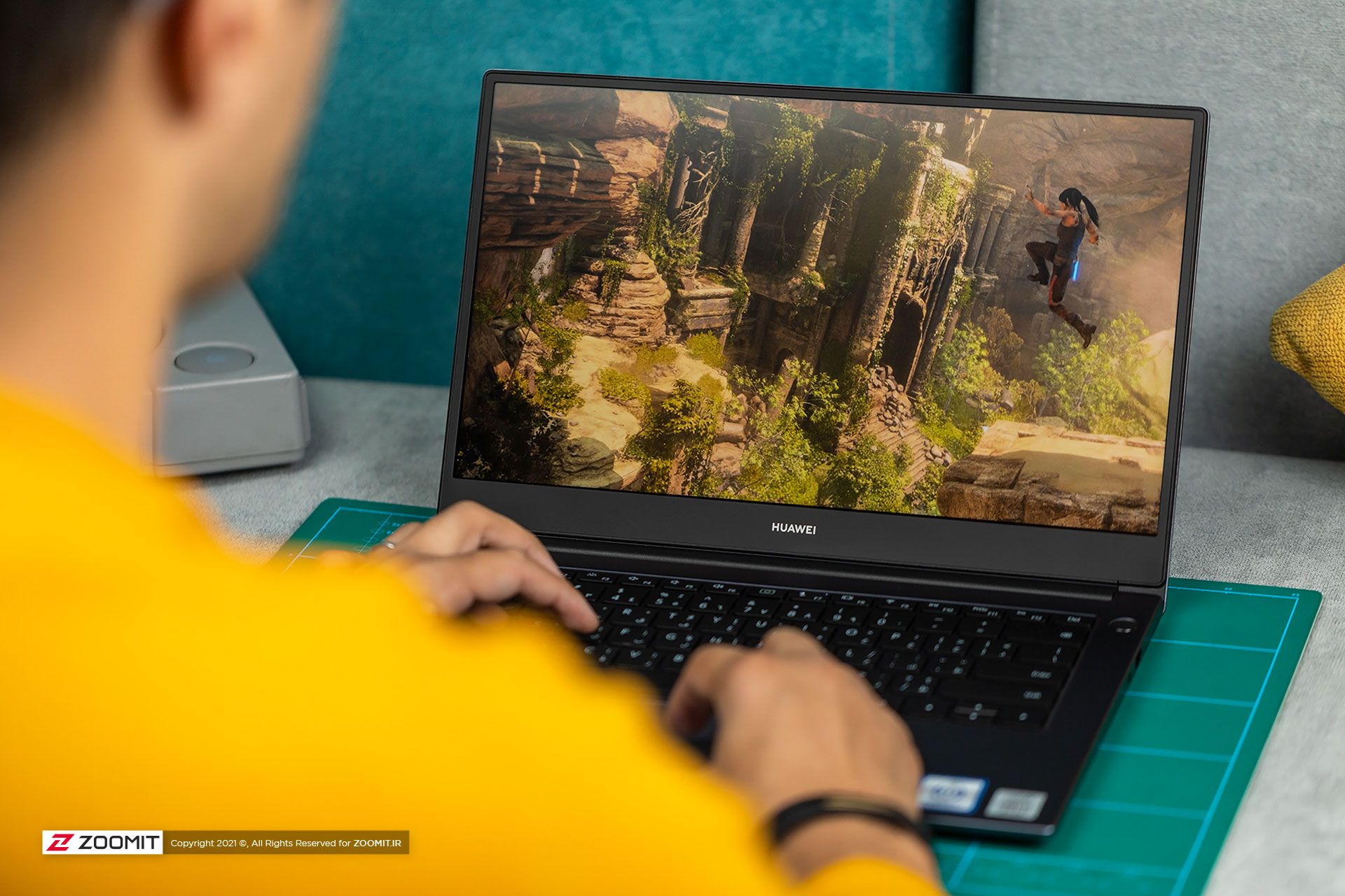 بازی با لپ تاپ هواوی میت بوک D 14