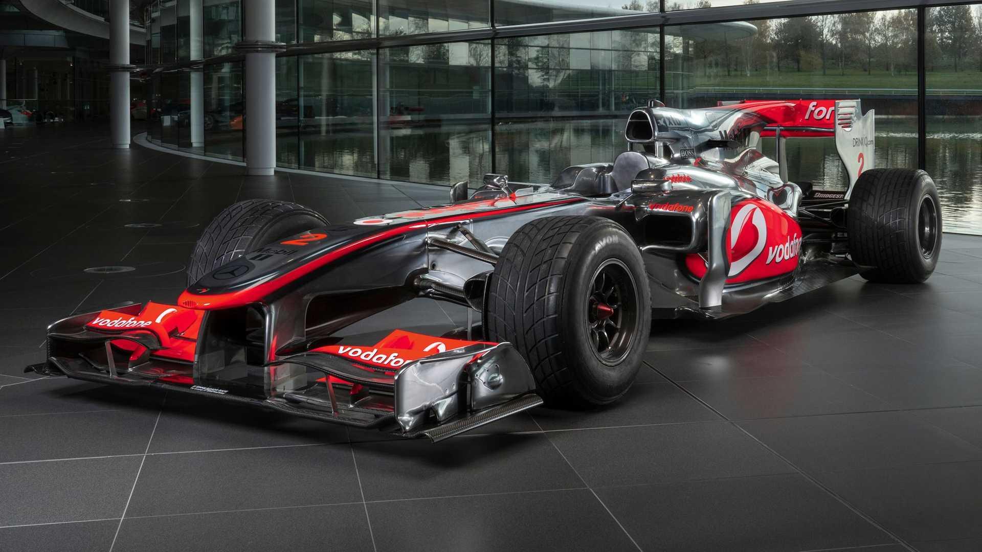 MP4-25A