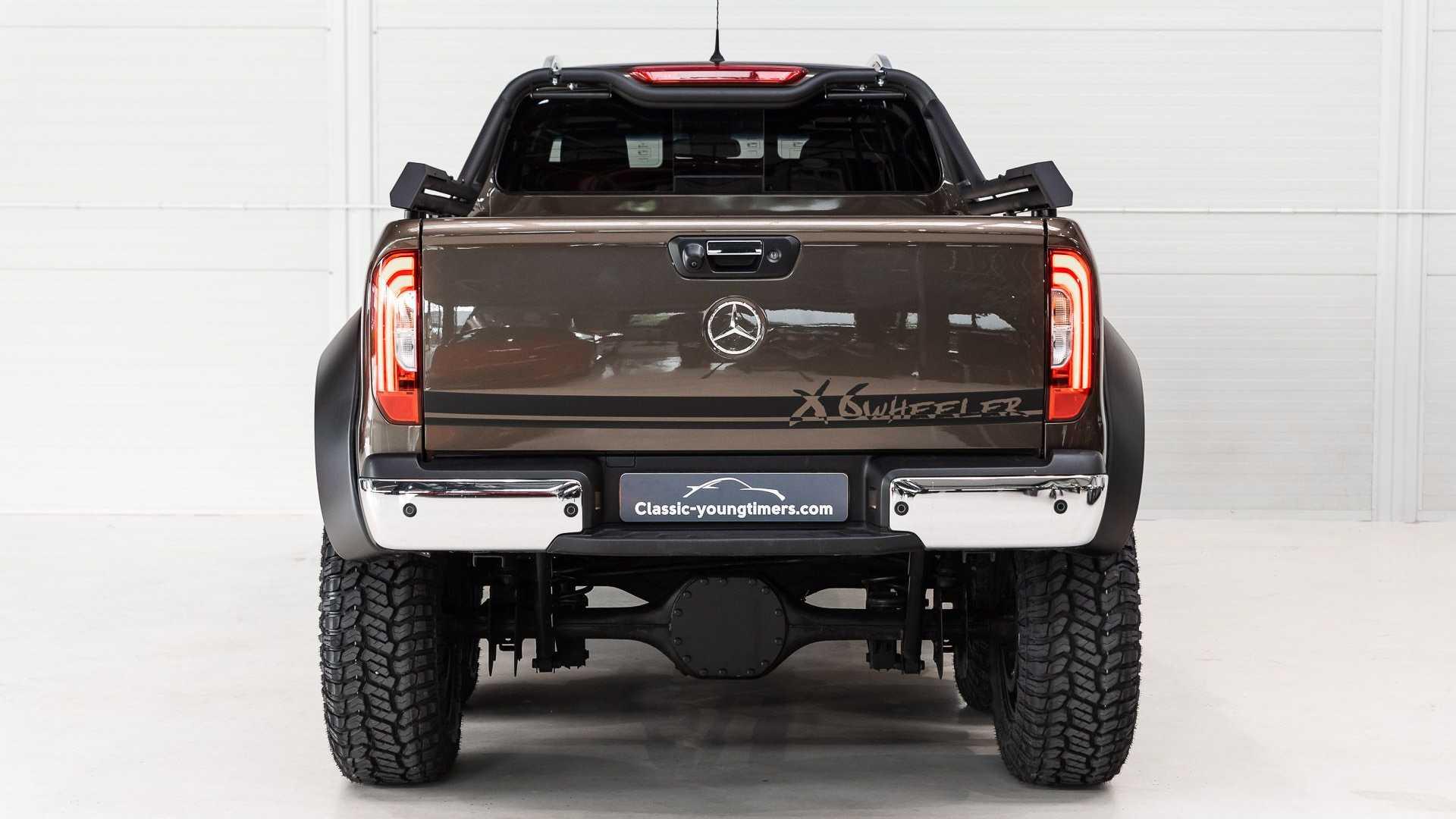 نمای عقب وانت پیکاپ 6 چرخ مرسدس بنز X کلاس / Mercedes X-Class Six-Wheeler