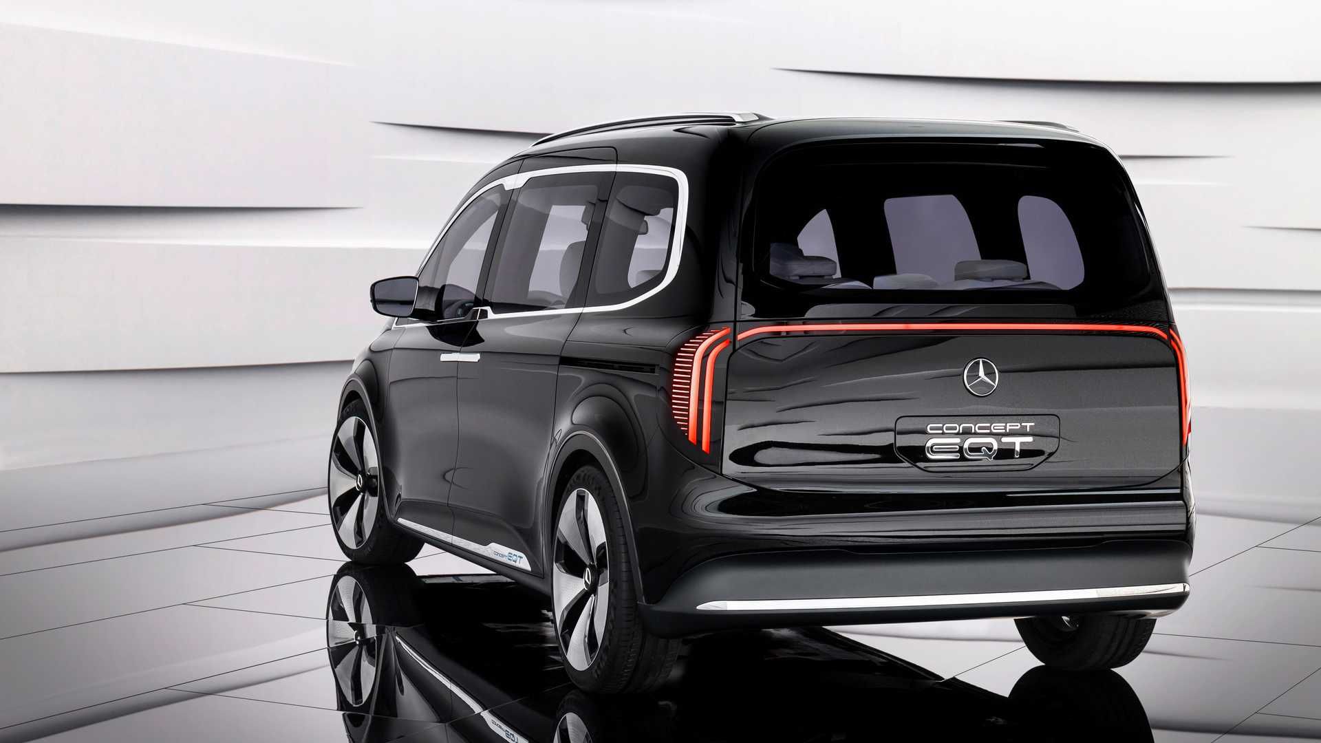 نمای پشت مدل مفهومی از ون برقی مرسدس بنز Mercedes-Benz EQT Concept