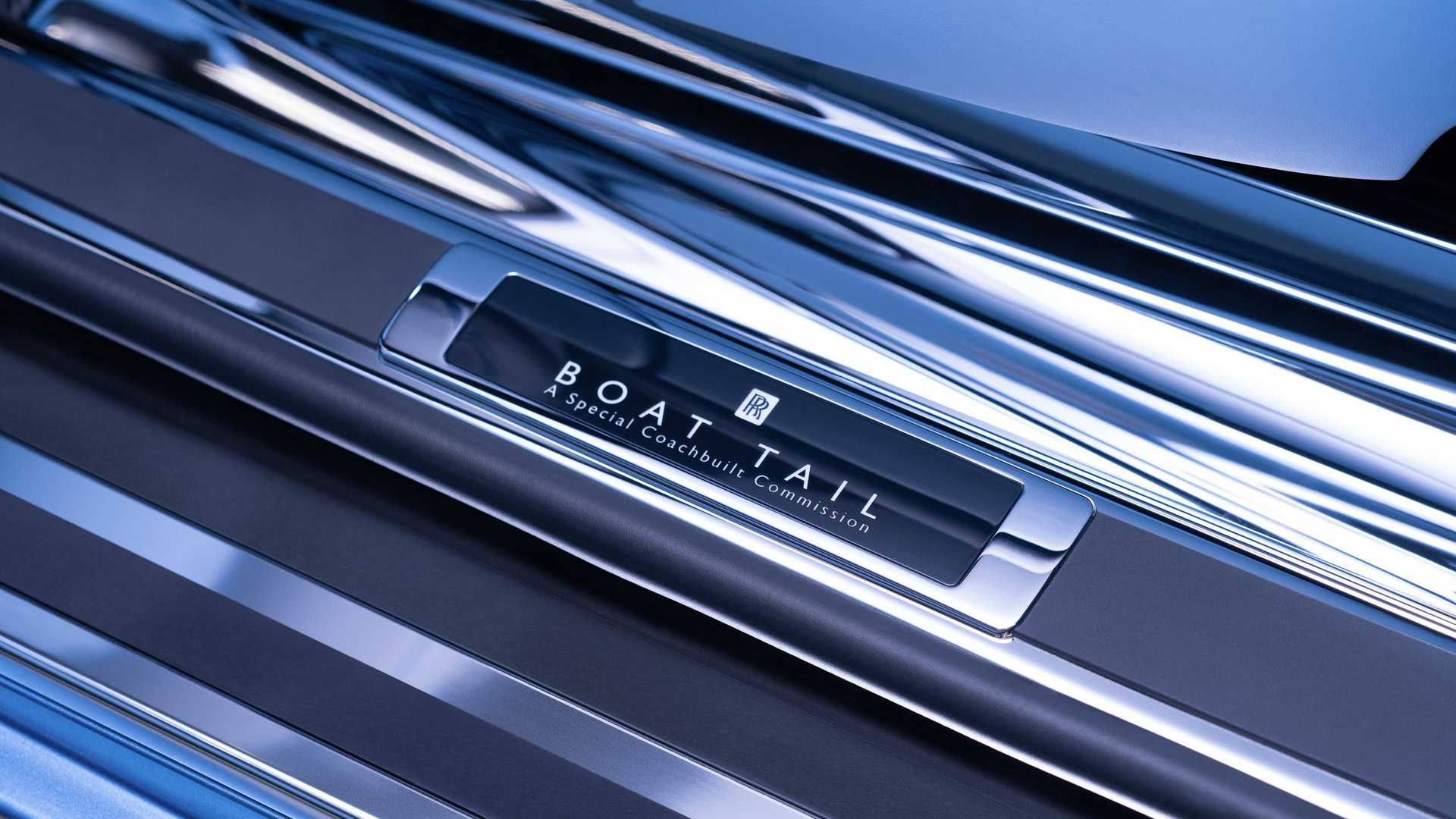بدنه رولزرویس بوت تیل / Rolls-Royce Boat Tail آبی رنگ