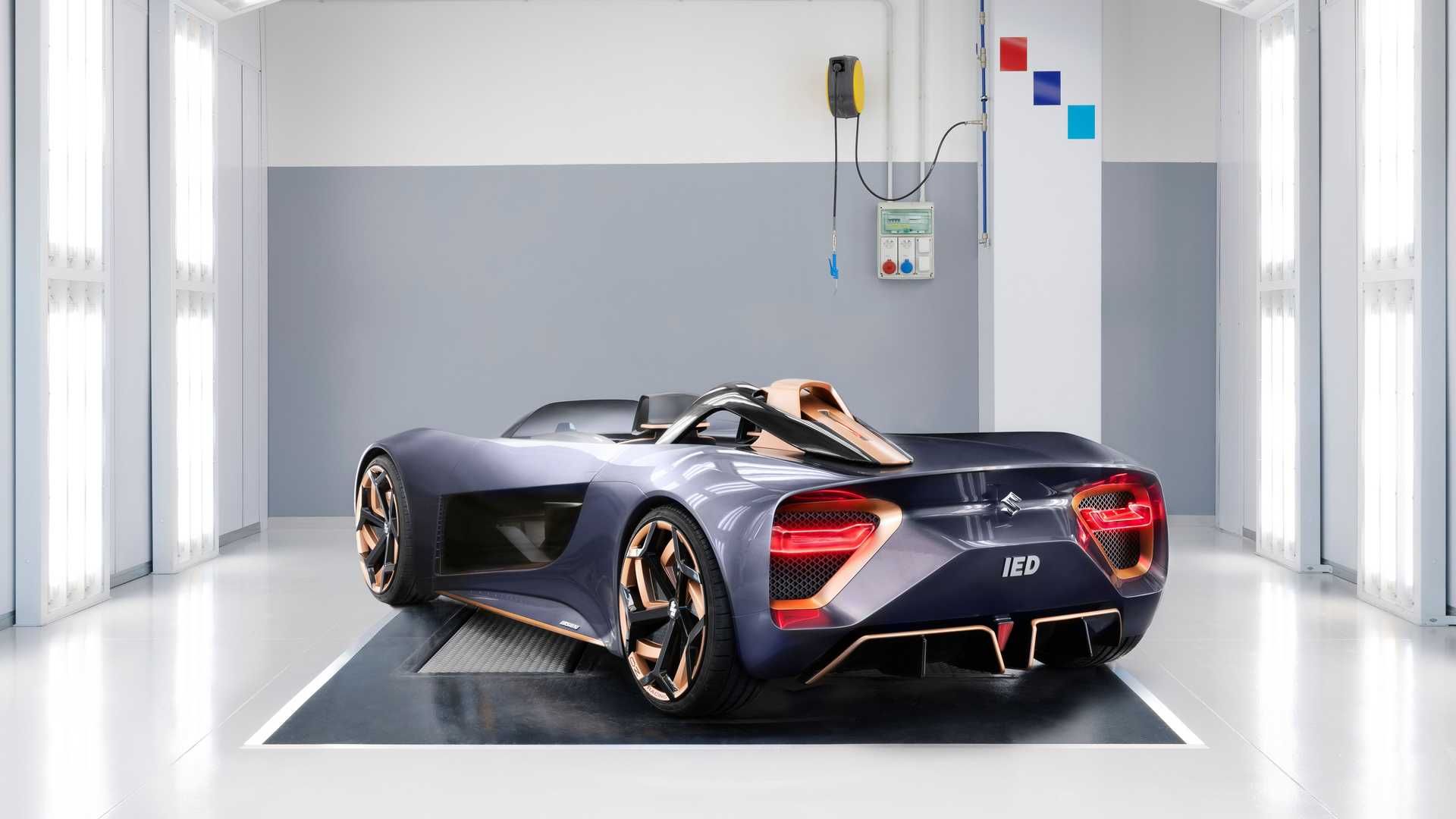 نمای سه چهارم عقب رودستر مفهومی سوزوکی میسانو / Suzuki Misano Concept Roadster