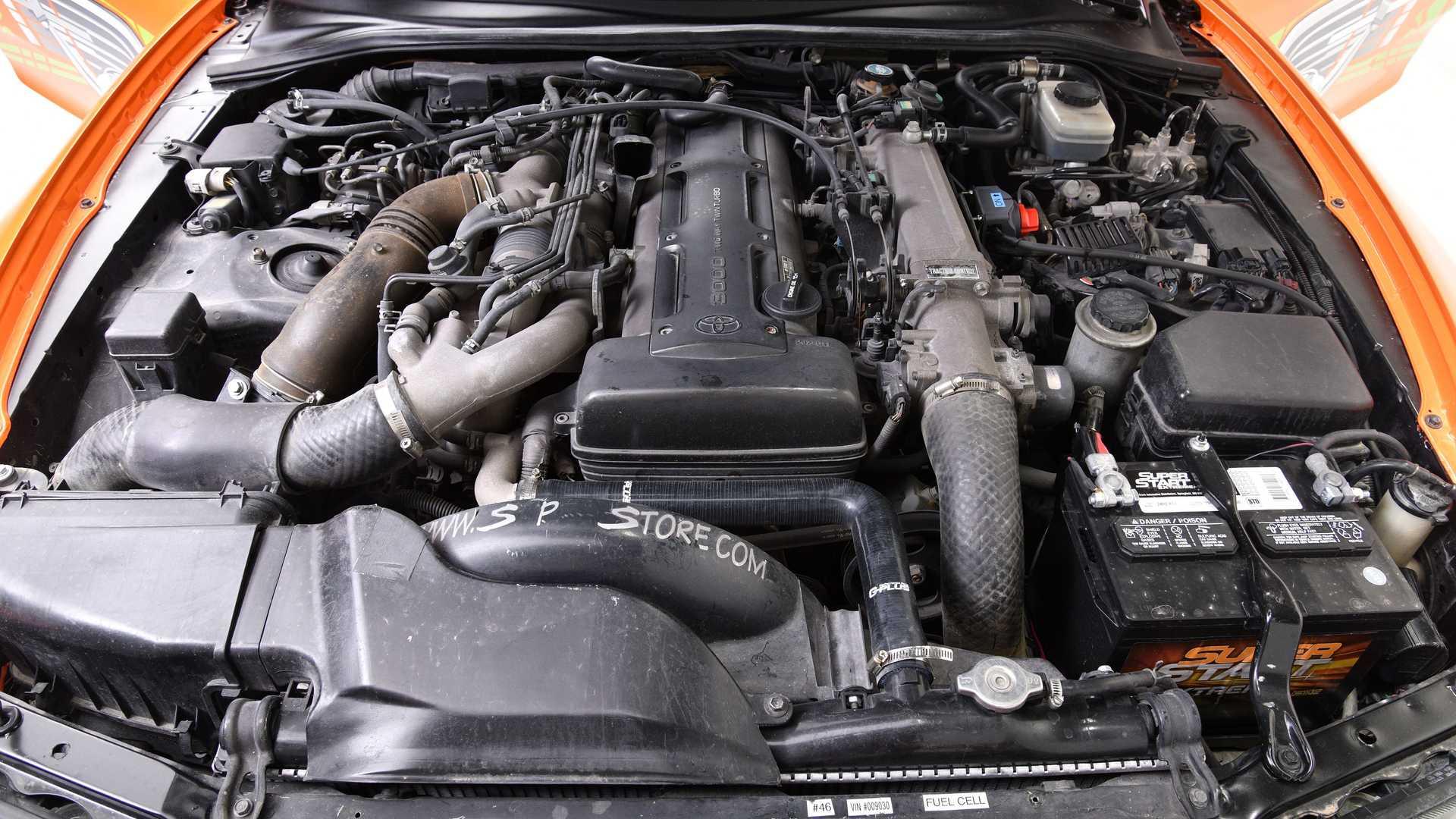 پیشرانه تویوتا سوپرا فیلم سریع و خشن / Fast & Furious Toyota Supra نارنجی رنگ