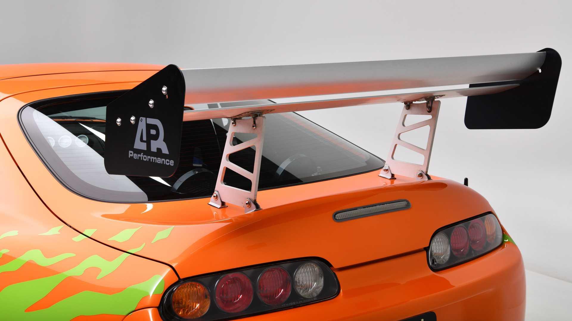 بال عقب تویوتا سوپرا فیلم سریع و خشن / Fast & Furious Toyota Supra نارنجی رنگ