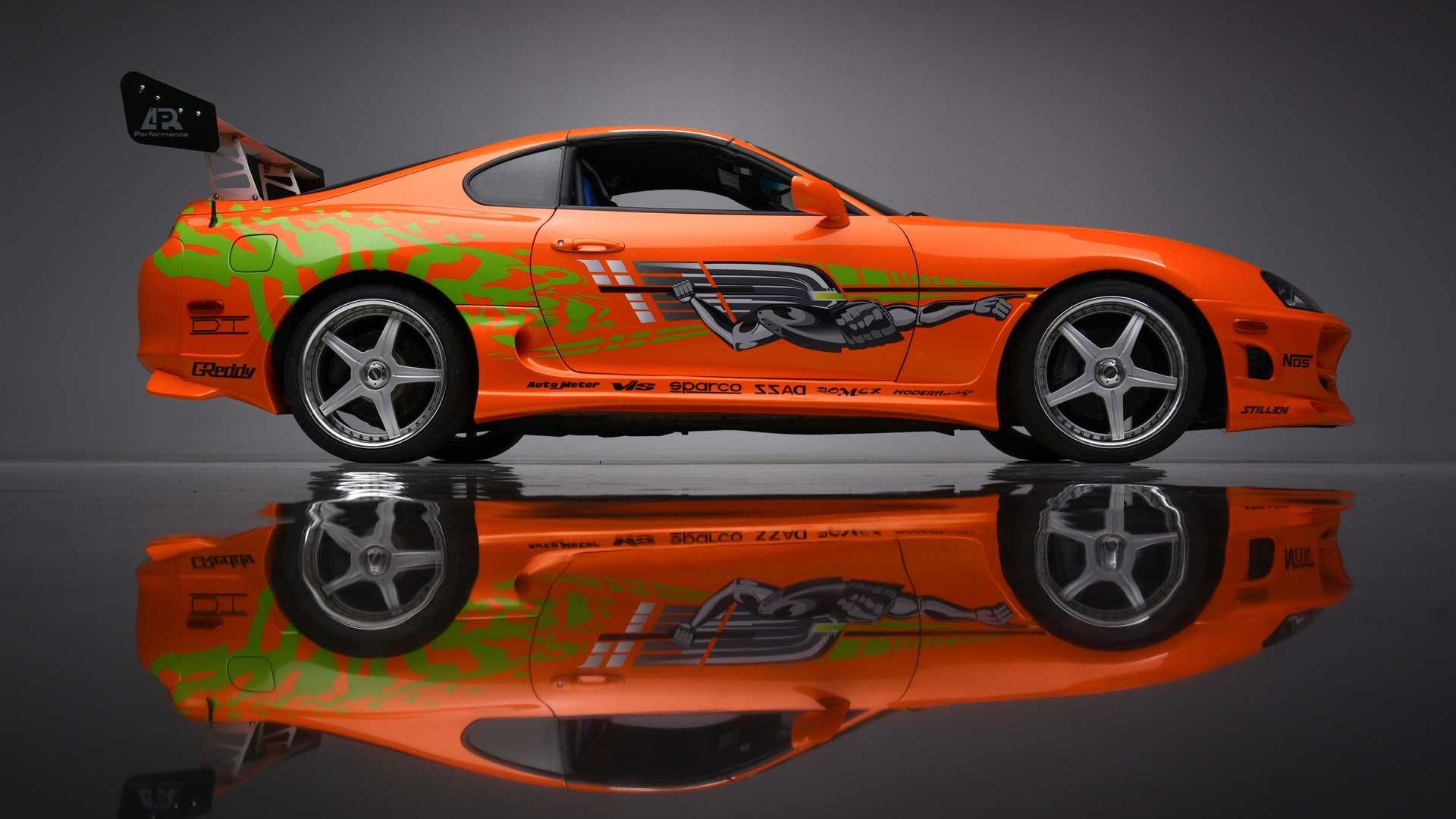 نمای جانبی تویوتا سوپرا فیلم سریع و خشن / Fast & Furious Toyota Supra نارنجی رنگ