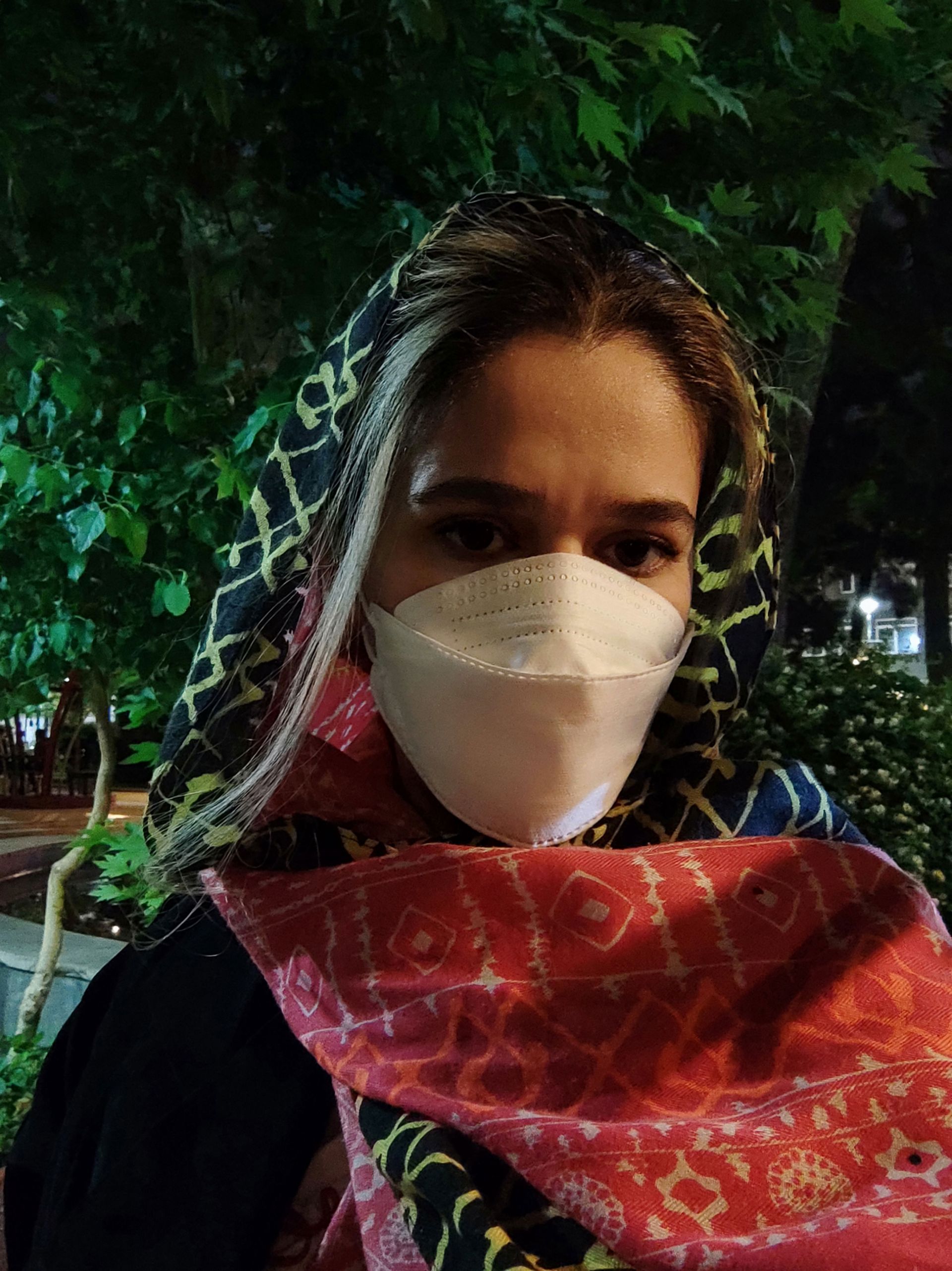 نمونه عکس سلفی شیائومی می 10 تی - فرناز عرفان