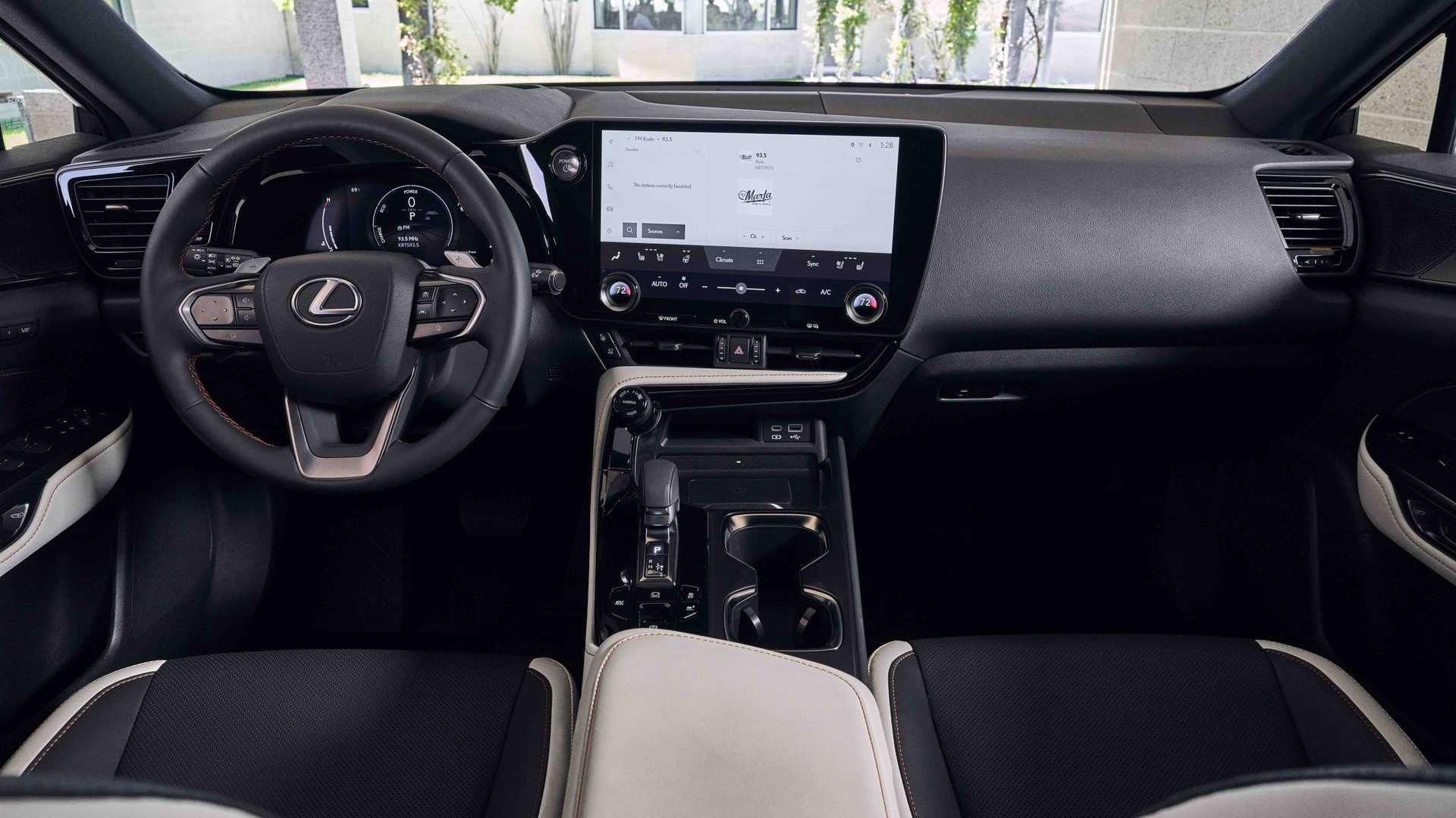 LEXUS NX 2022 نمای داشبورد نسل جدید لکسوس ان ایکس