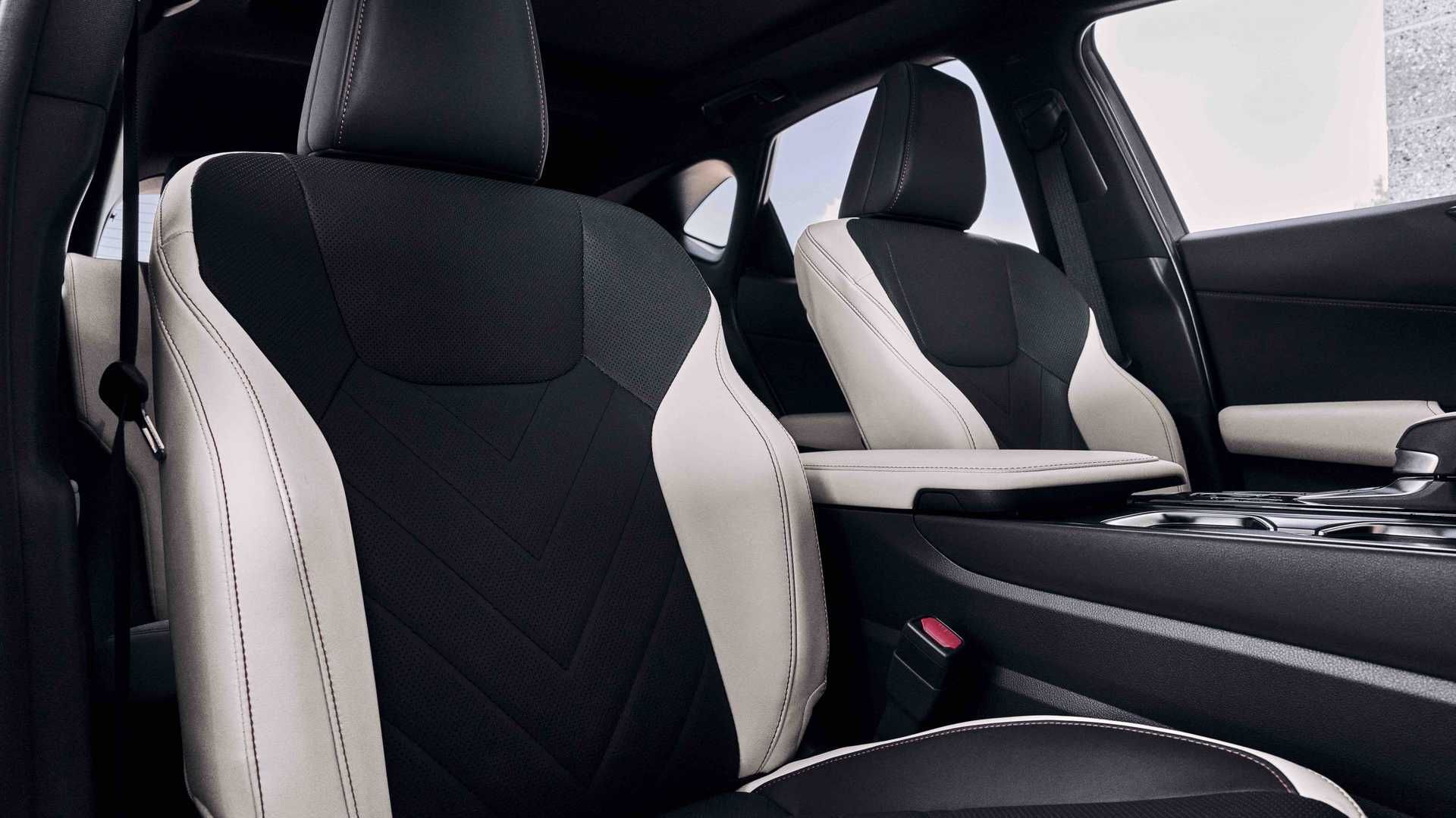 LEXUS NX 2022 نمای صندلی نسل جدید لکسوس ان ایکس