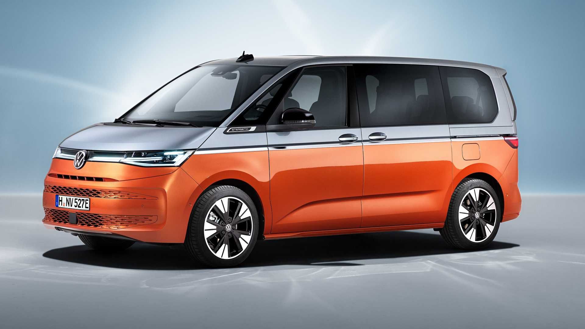 نمای جانبی ون چندمنظوره فولکس واگن تی 7 / 2022 Volkswagen Multivan T7