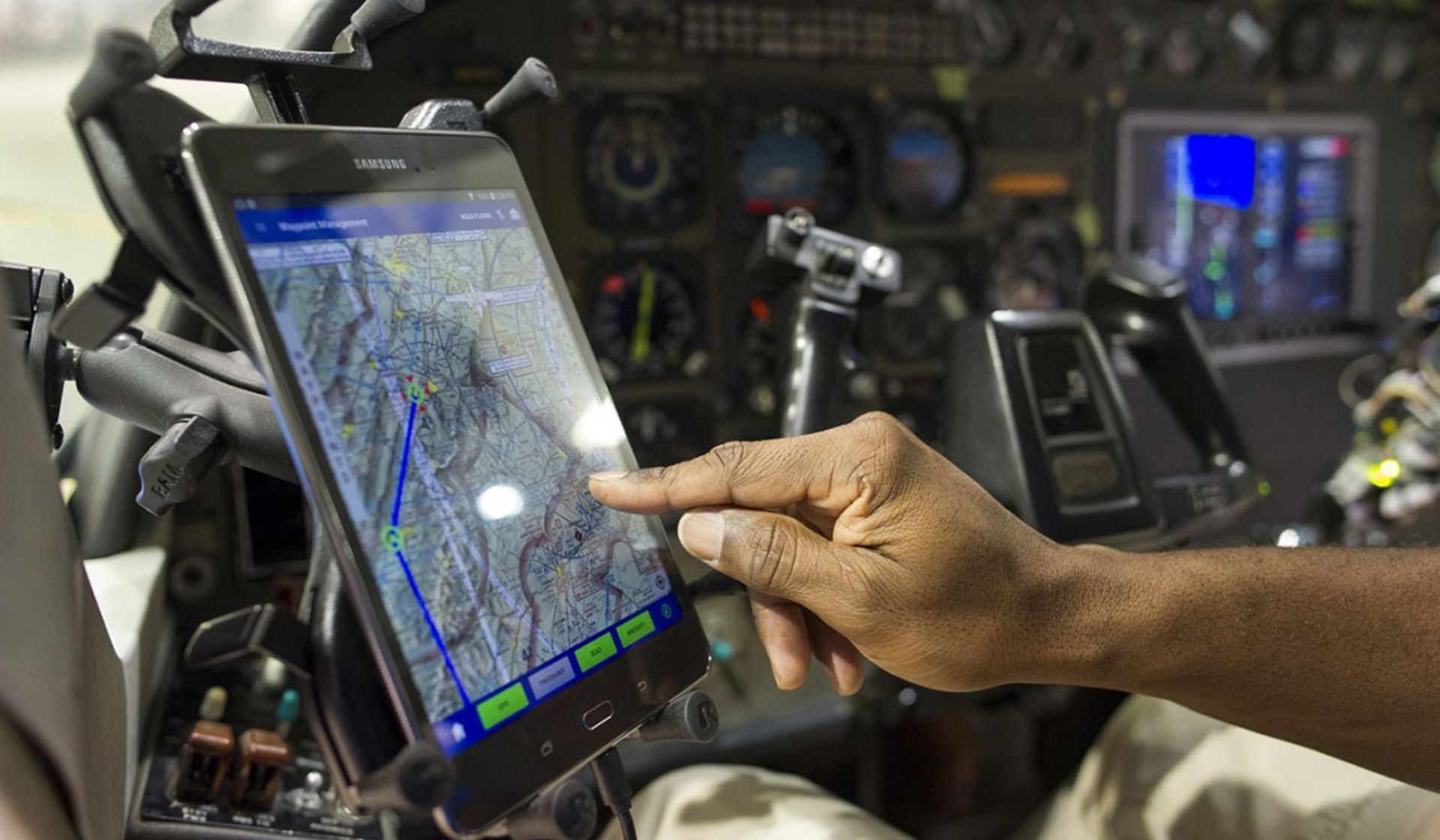 سیستم خودکار هواپیما