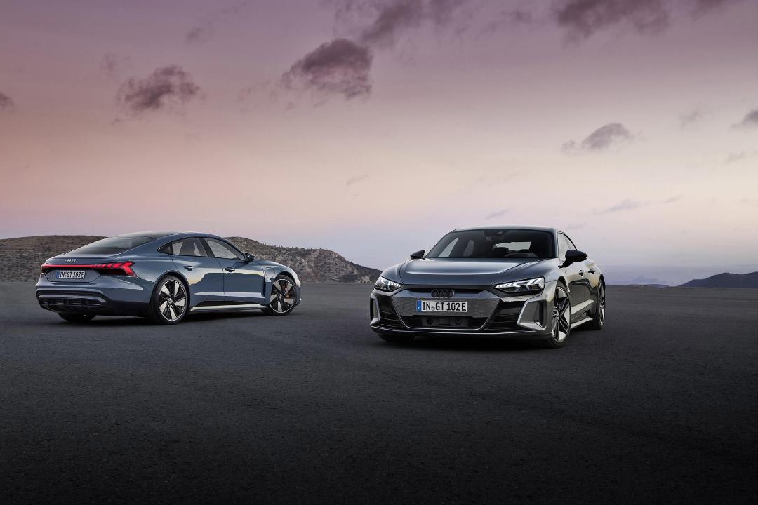 آئودی ای-ترون جی  تی / Audi e-tron