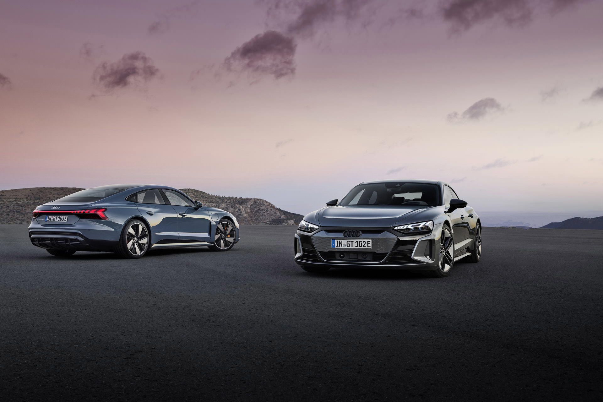 آئودی ای-ترون جی  تی / Audi e-tron