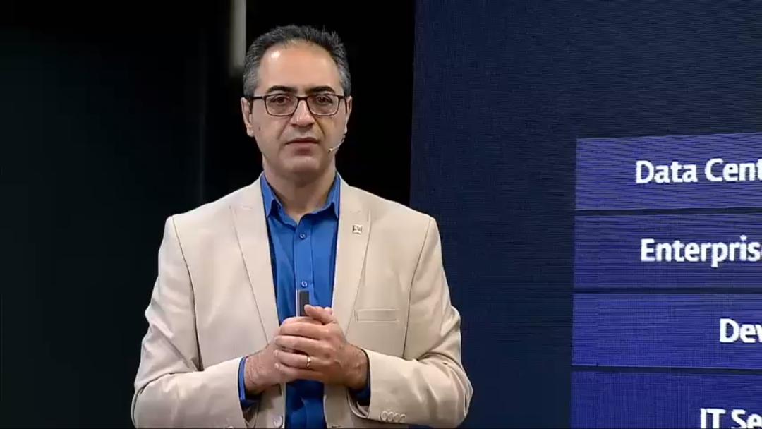 فرید فولادی، مدیر عامل همکاران سیستم در مجمع عمومی سالیانه