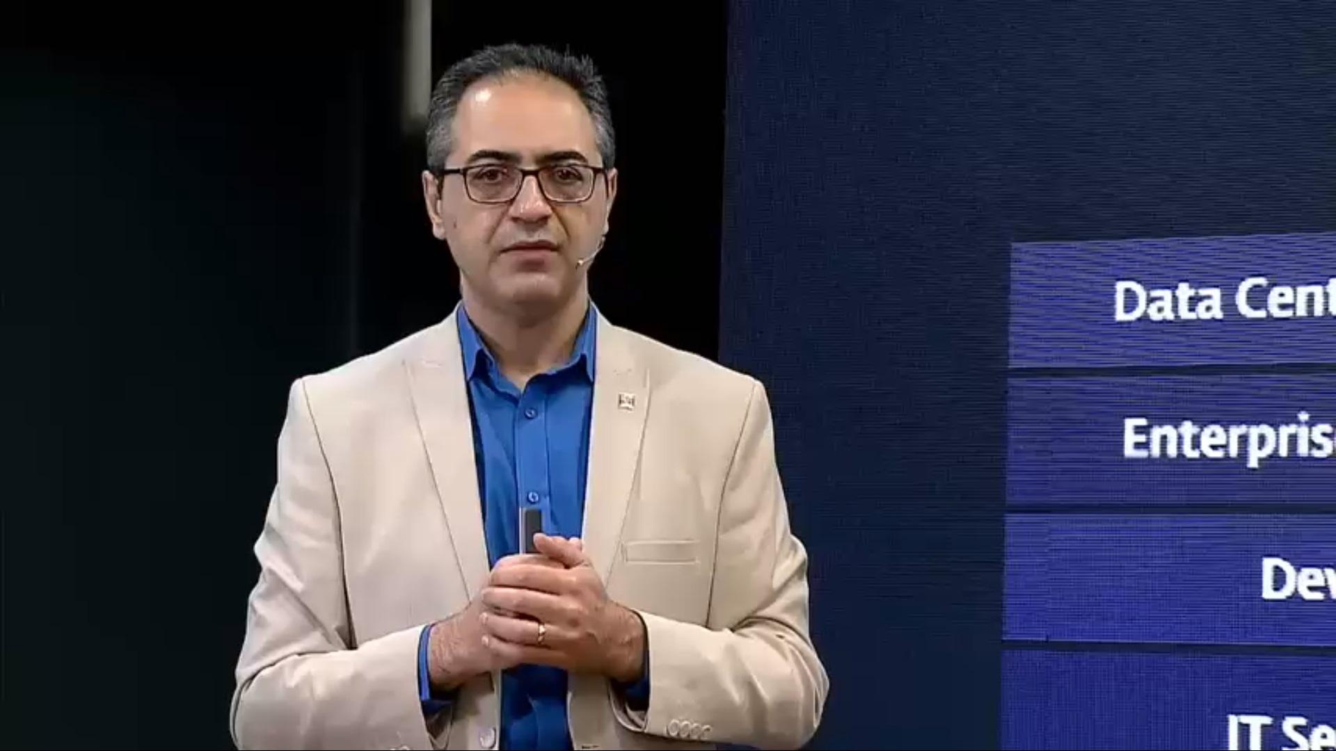 فرید فولادی، مدیر عامل همکاران سیستم در مجمع عمومی سالیانه