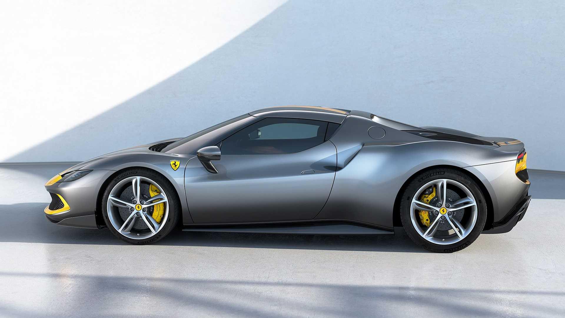 Ferrari 256 GTB نمای جانبی فراری 256 پلاگین هیبرید
