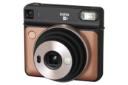 نمای راست دوربین عکاسی فوجی فیلم اینستاکس FUJIFILM Instax Square SQ6 طلایی